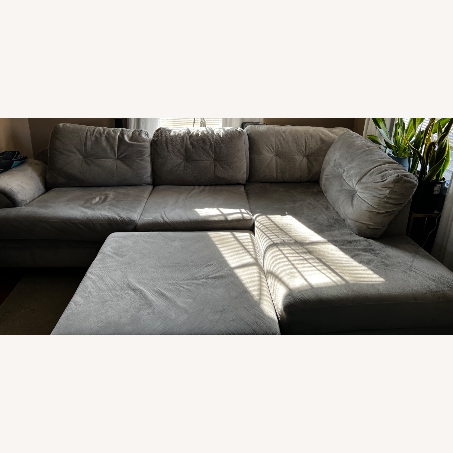 Cordelle Gray Sectional - image-1