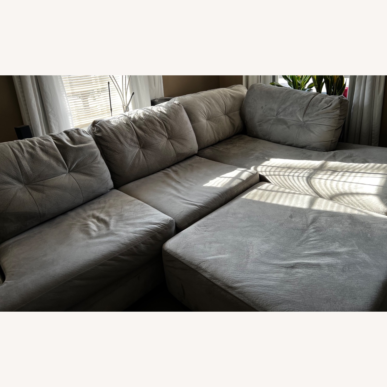 Cordelle Gray Sectional - image-3