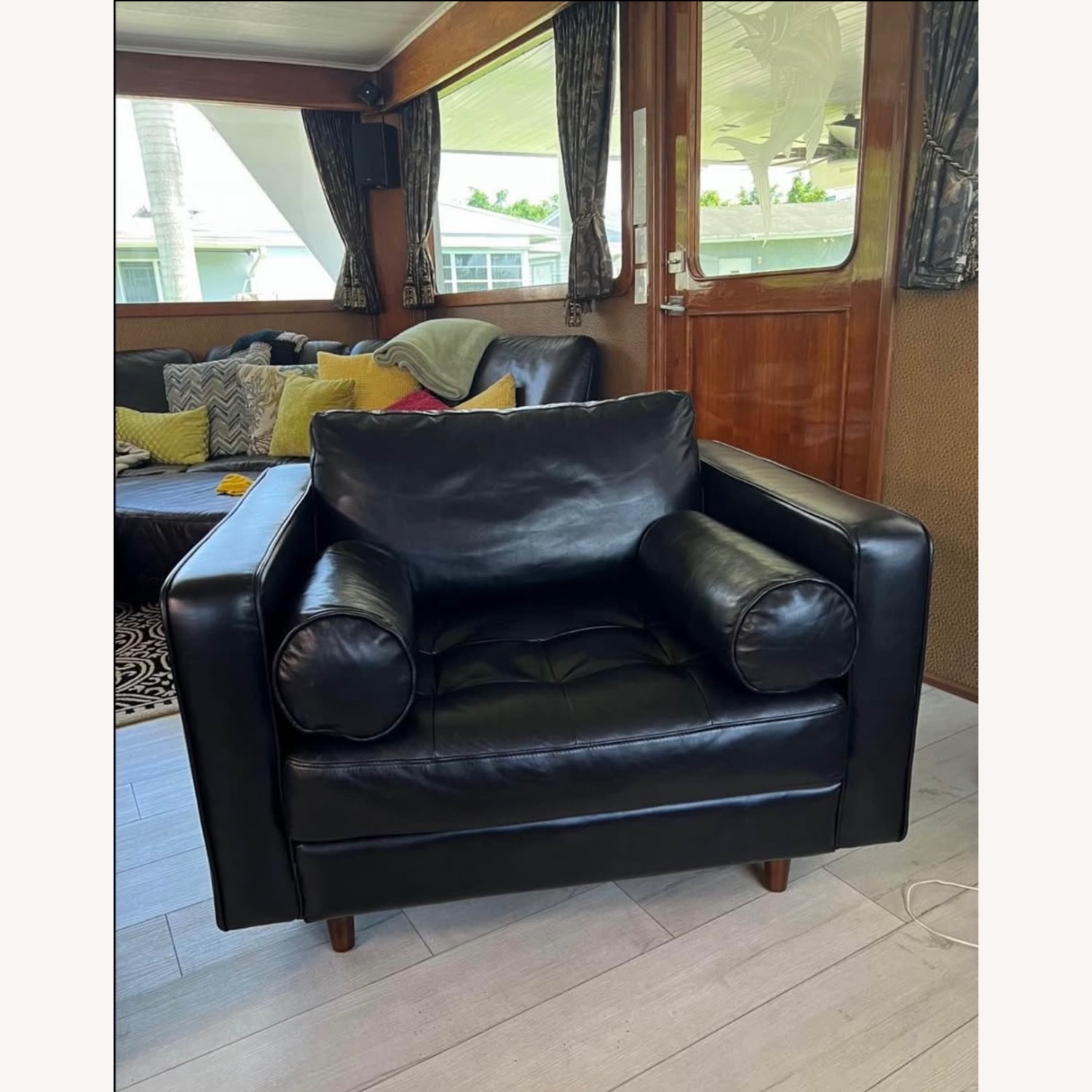 Article Sven Oxford Black Chair - image-5