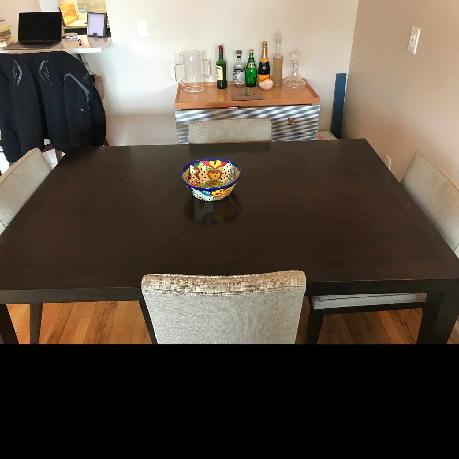 Room & Board Dining Table W 4 Chairs - AptDeco