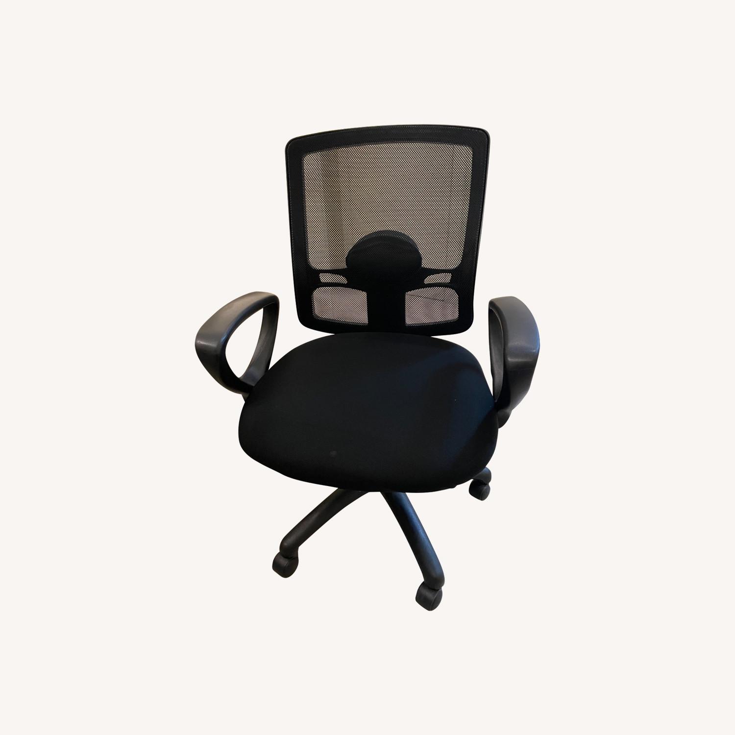 Standard Office Chair - image-0