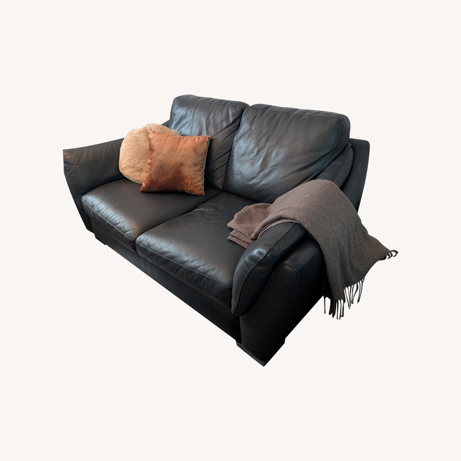 ItalModern 2seater Sofa - image-0