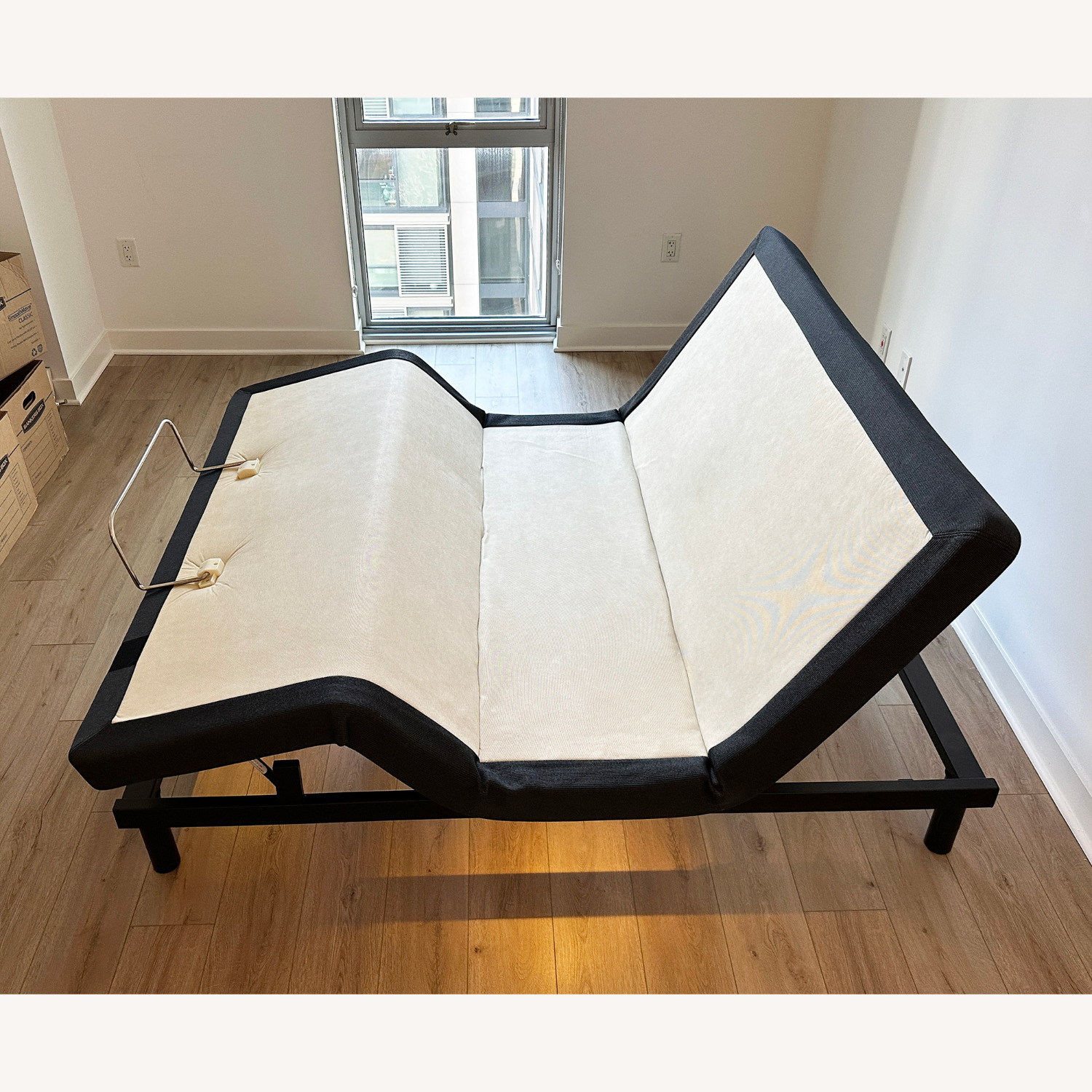 Tempur-Pedic Adjustable Bed Base Queen Size - image-14