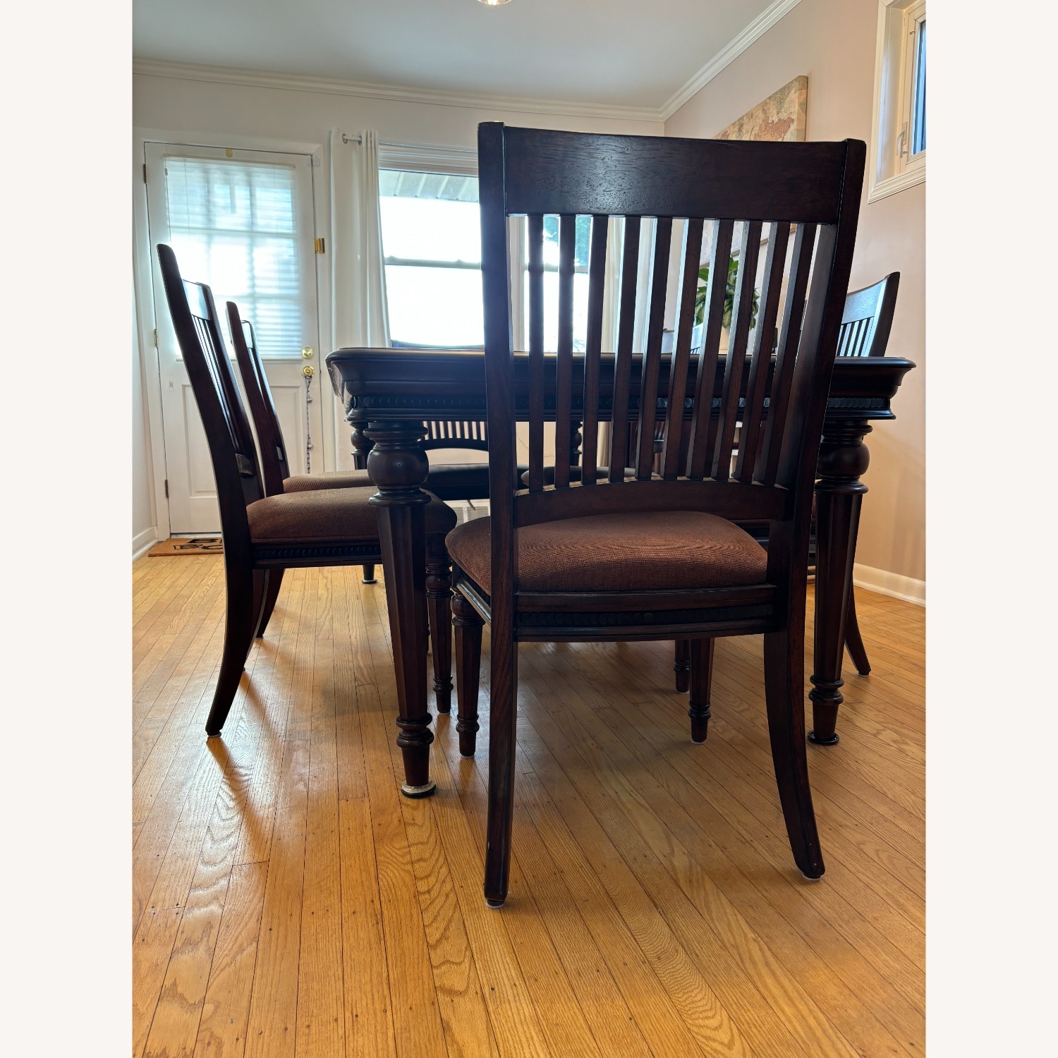 Wood Table with 6 Chairs and Leaf - AptDeco