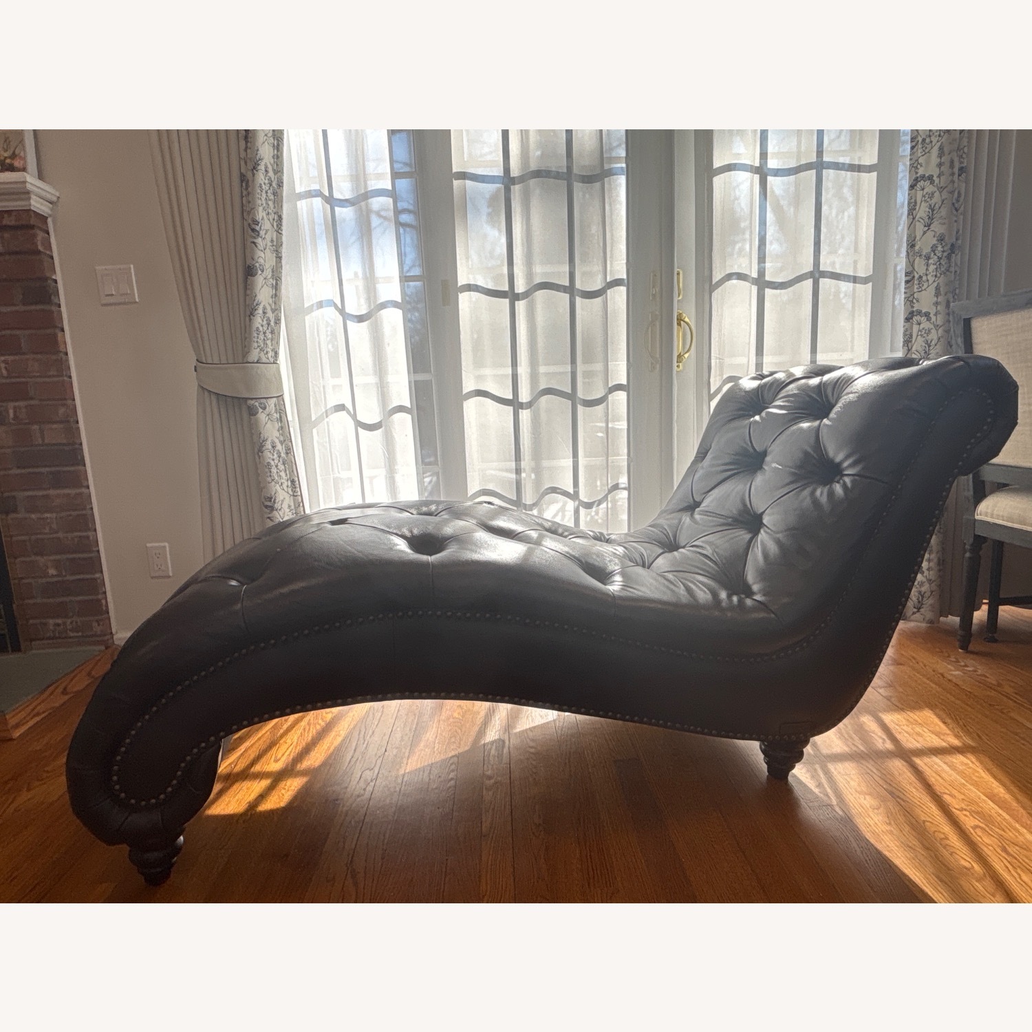 Abbyson Alessio Bonded Leather Chaise - image-2