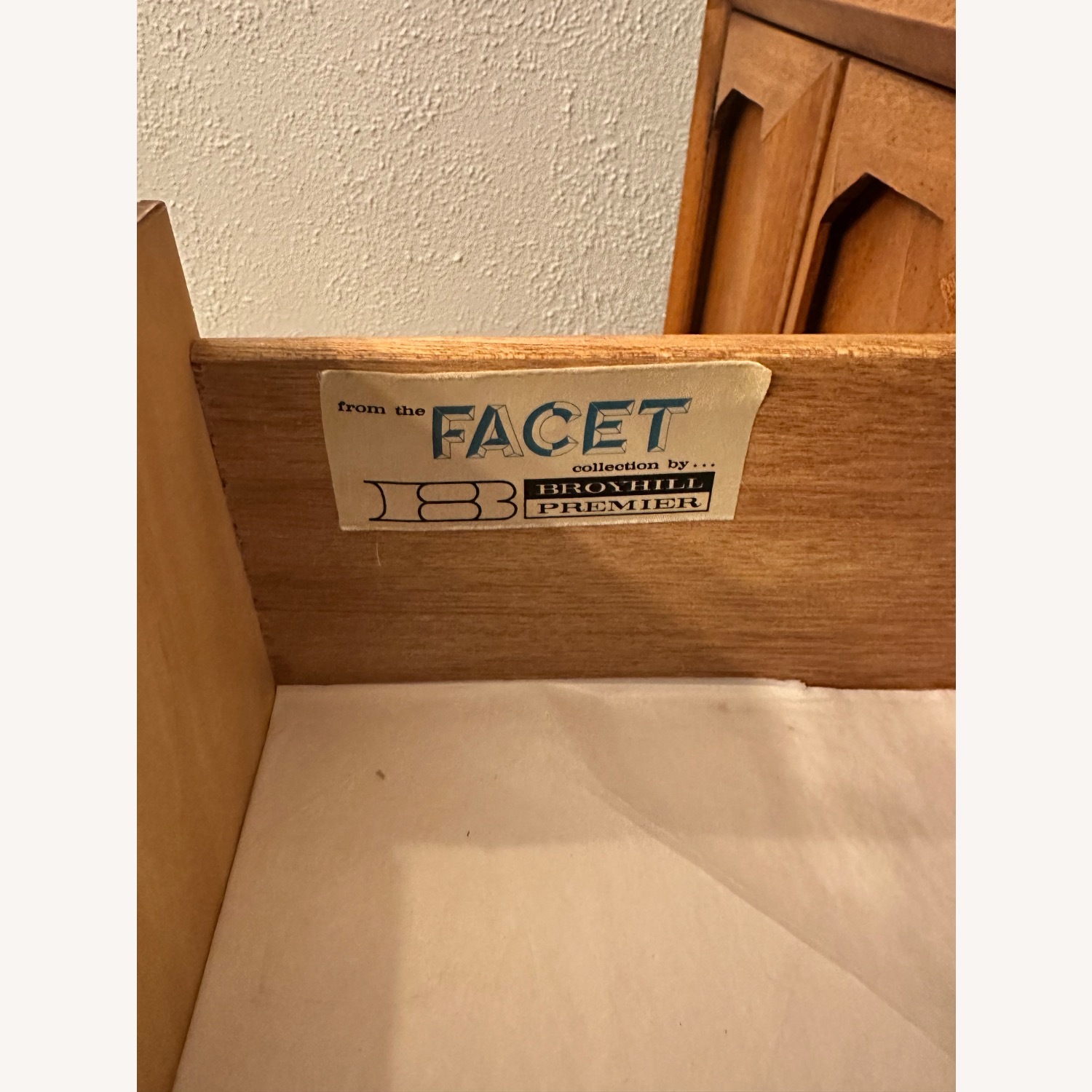 Midcentury Broyhill Facet Hutch - image-2