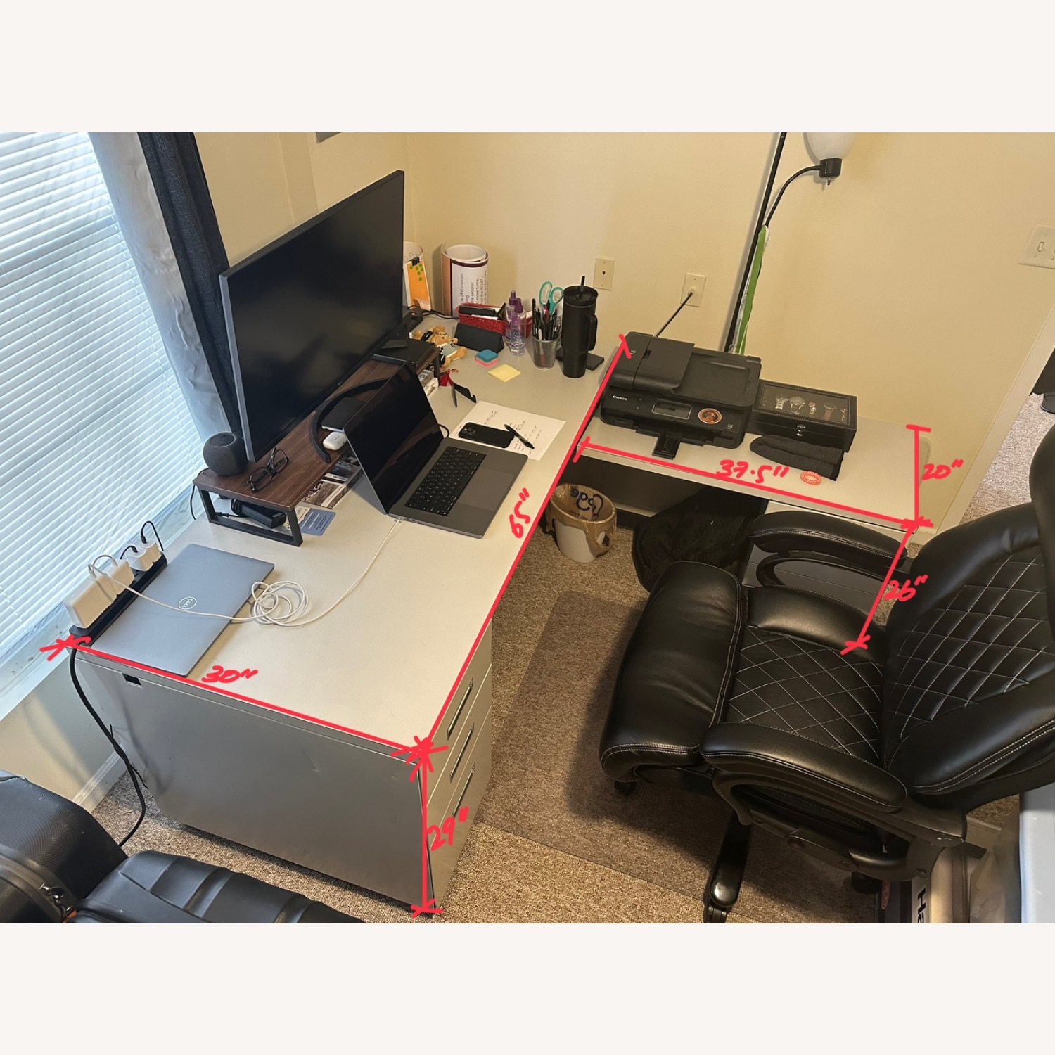 Massive Steelcase L-desk - image-1