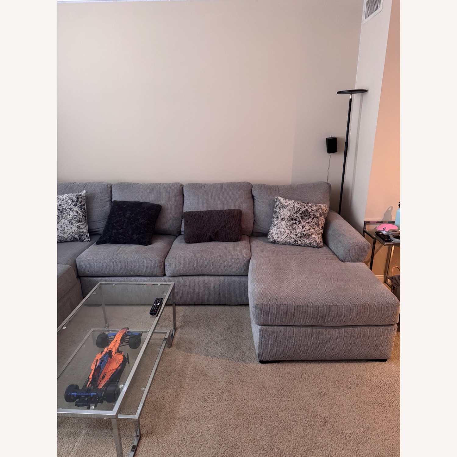 Broyhill Parkdale Silver Sectional Sofa - image-2