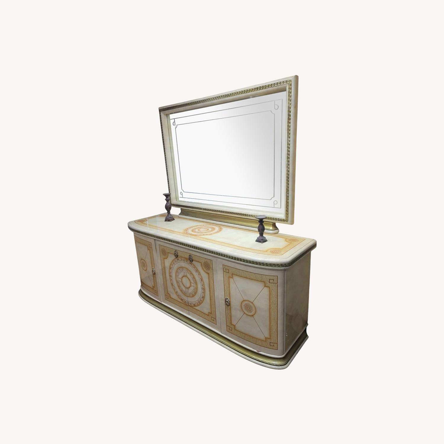 Luxurious Italian-Style Buffet & Mirror Set - image-0