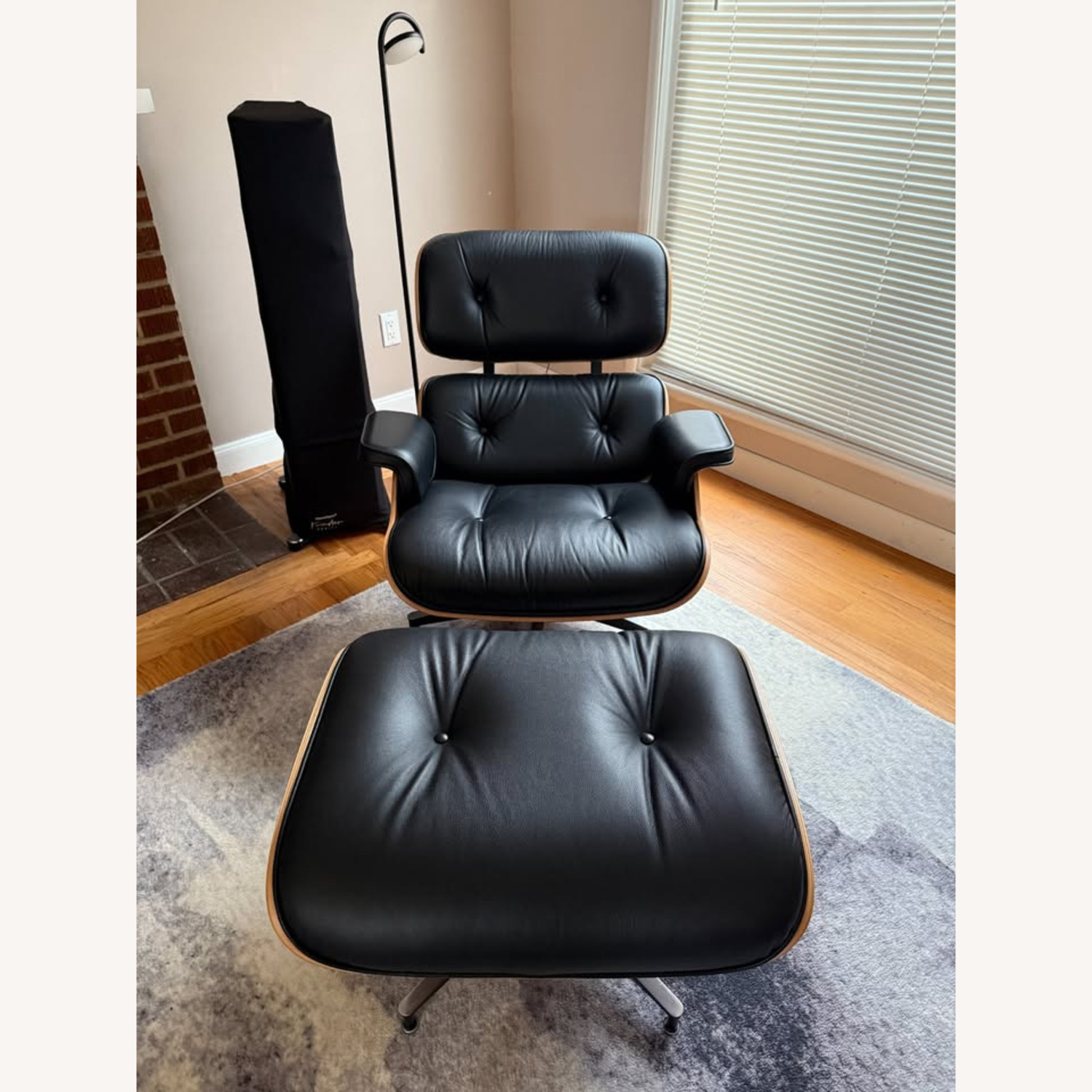 Herman Miller 670 Eames Lounge Chair & Ottoman - image-6