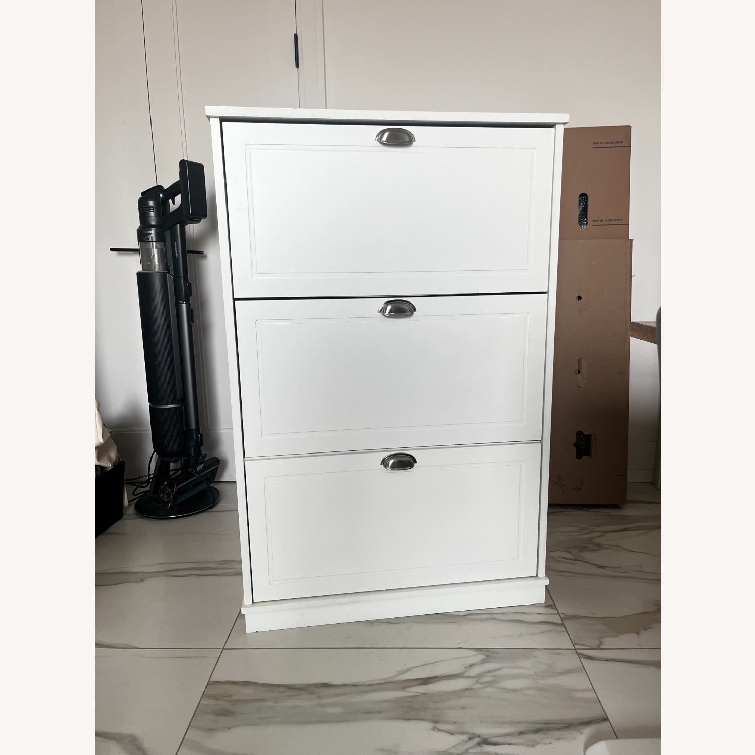 15 Pair Shoe Storage Cabinet - image-4