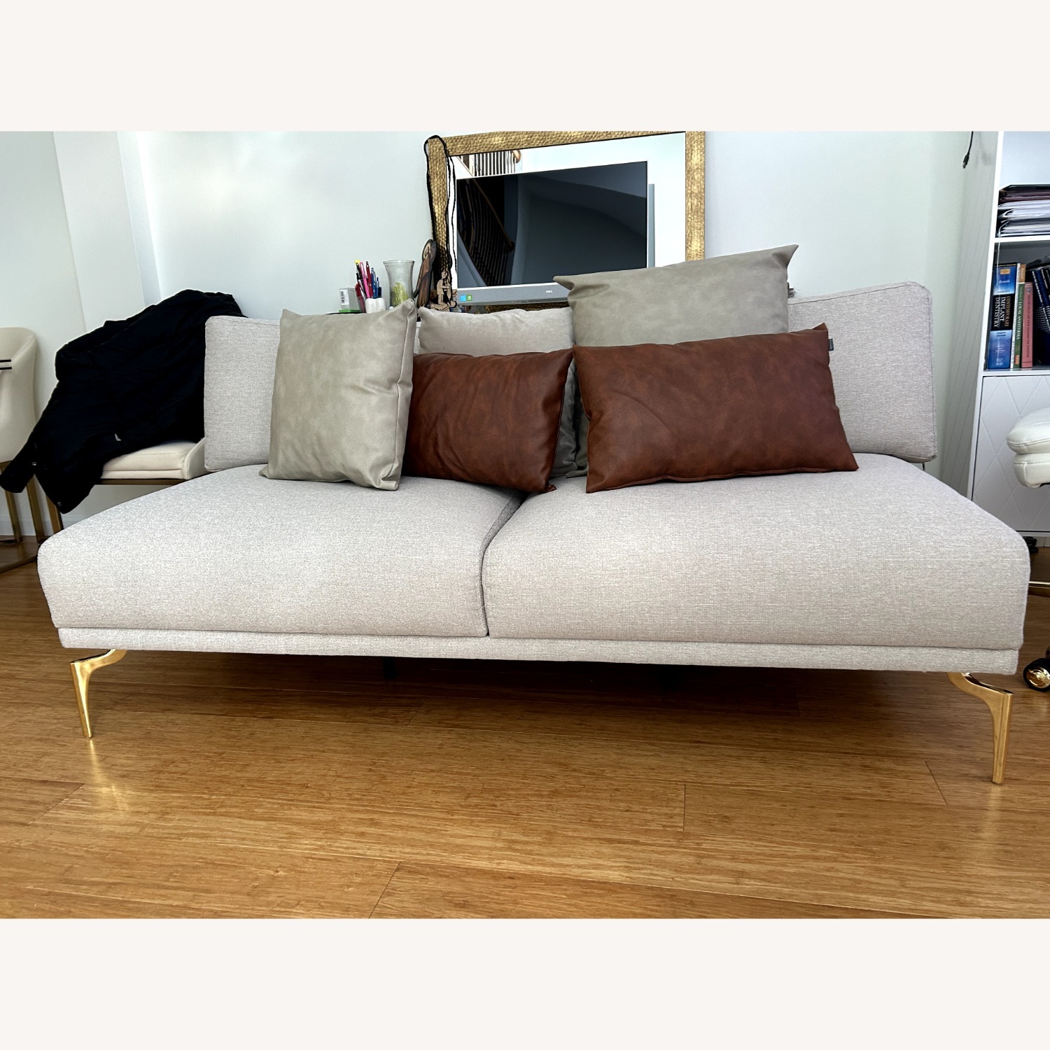 Dogtas 2 piece Sofa - image-1