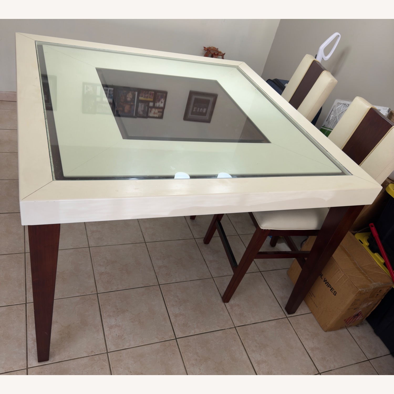 Rooms To Go Sofía Vergara Dining Room Set - image-2