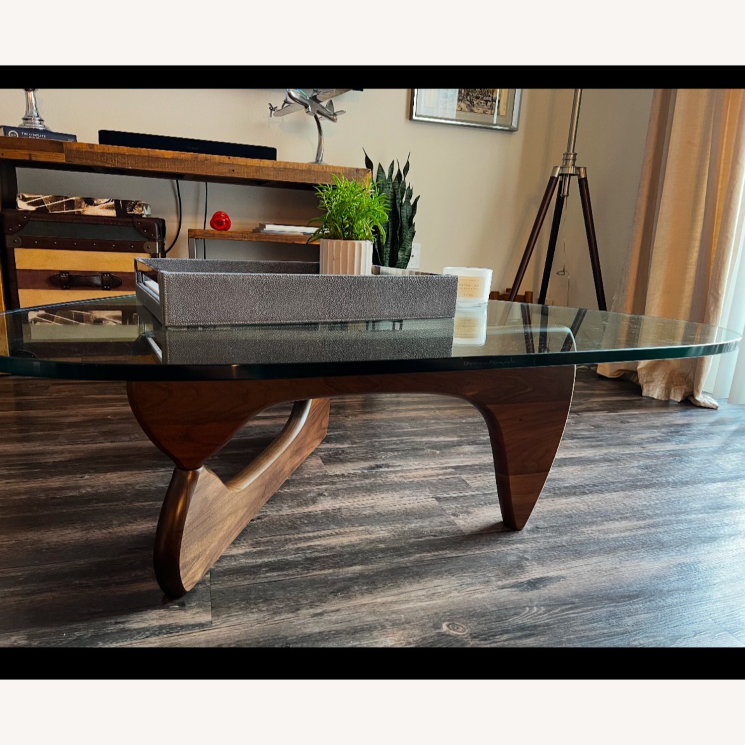 Noguchi Table by Herman Miller - image-1