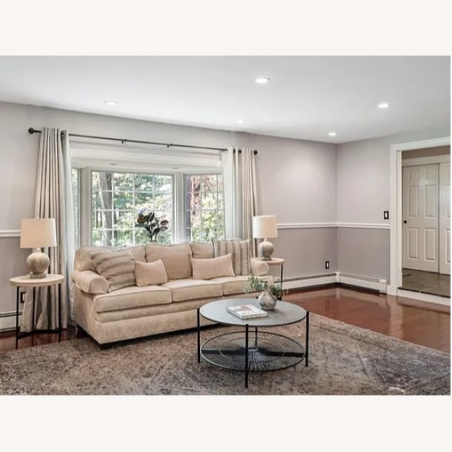 Authentic 9x12 Modern Oriental Rug - image-10