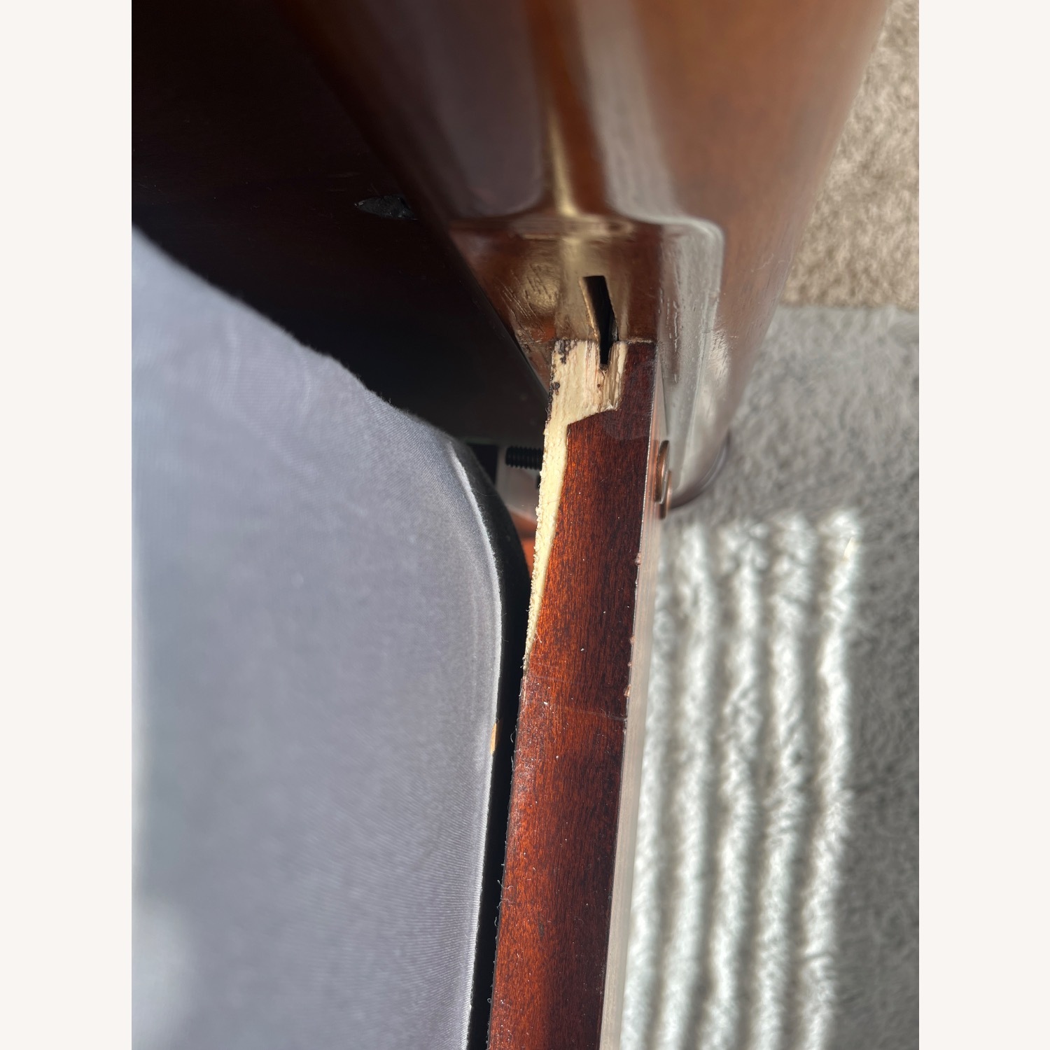 4 Poster Queen Bed - image-4