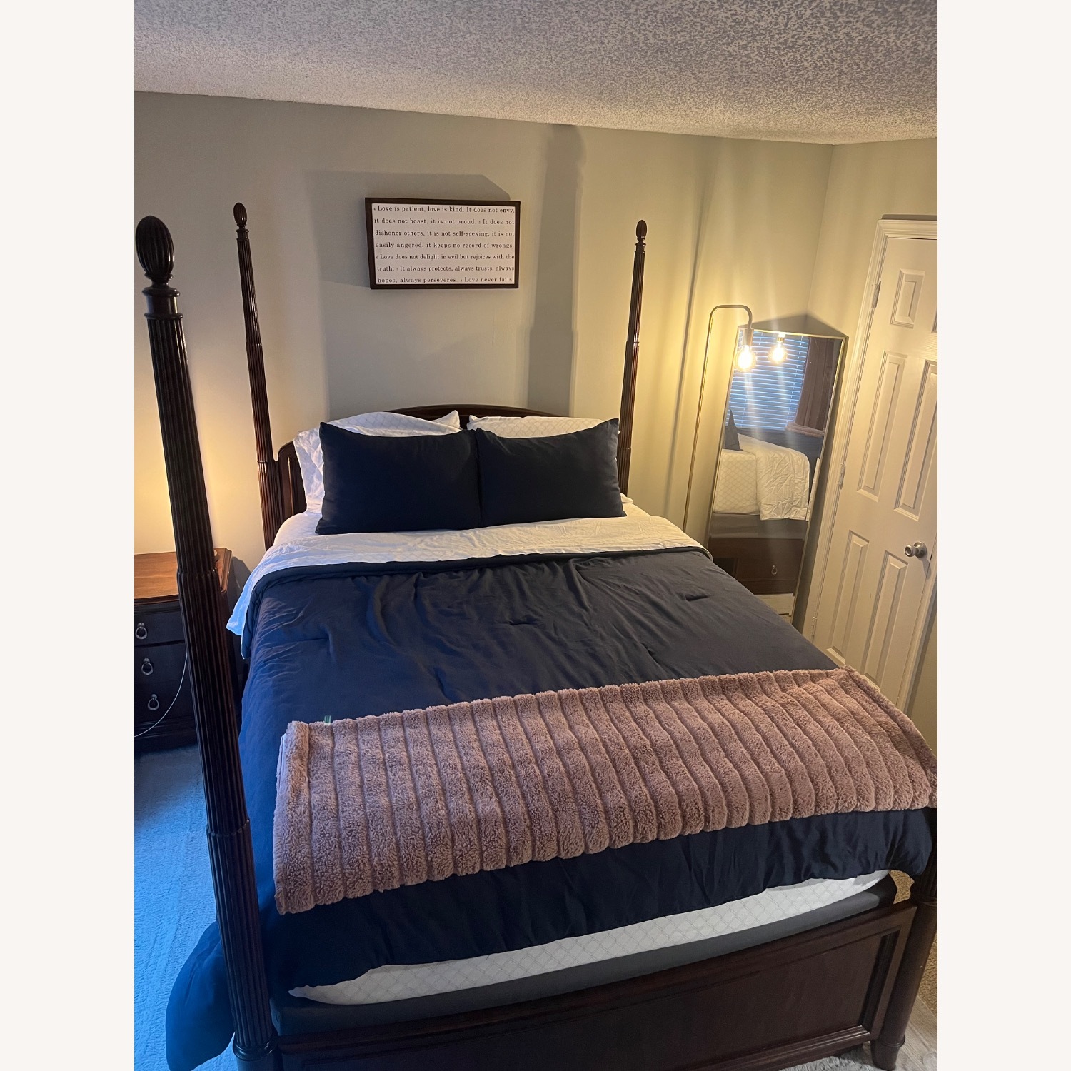 4 Poster Queen Bed - image-3