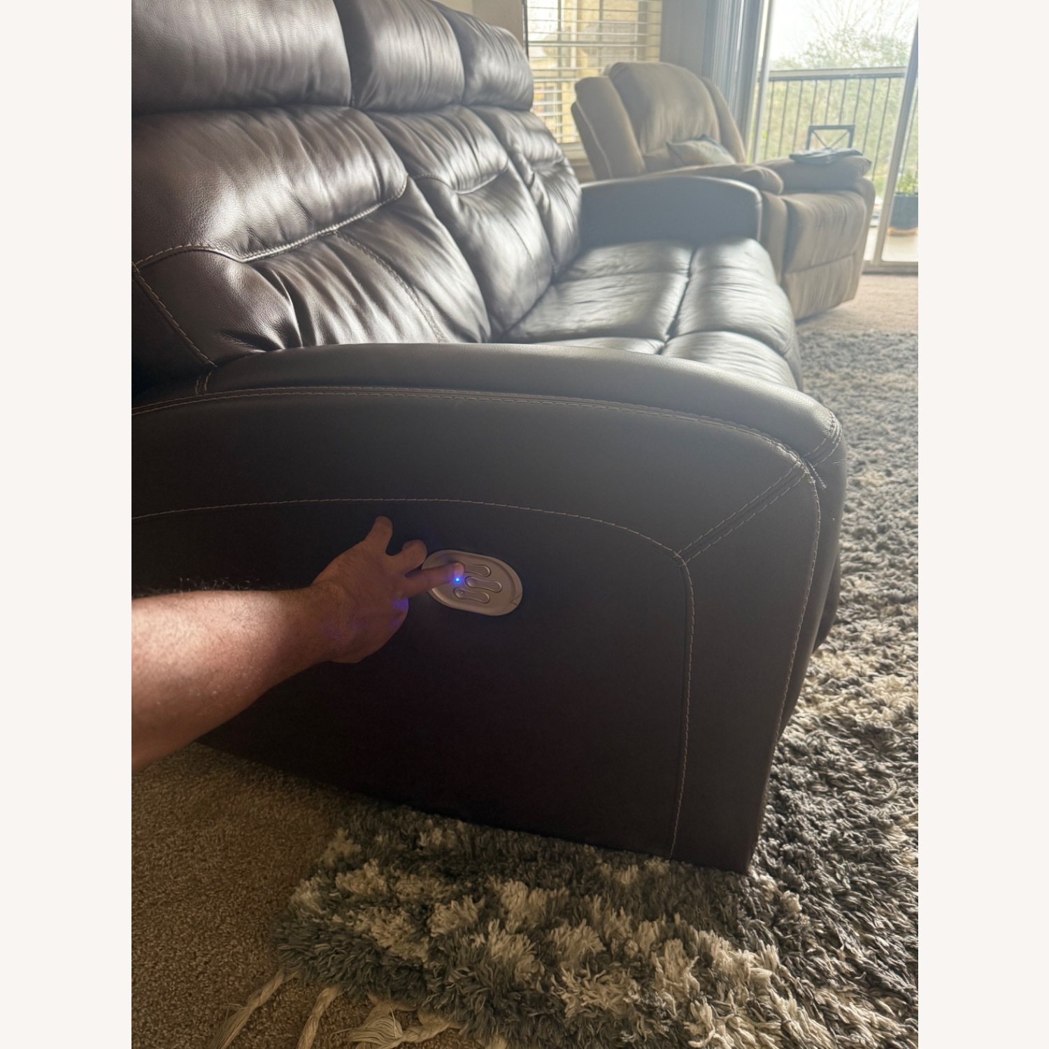 3 Seater Fully Automatic Recliner - image-3