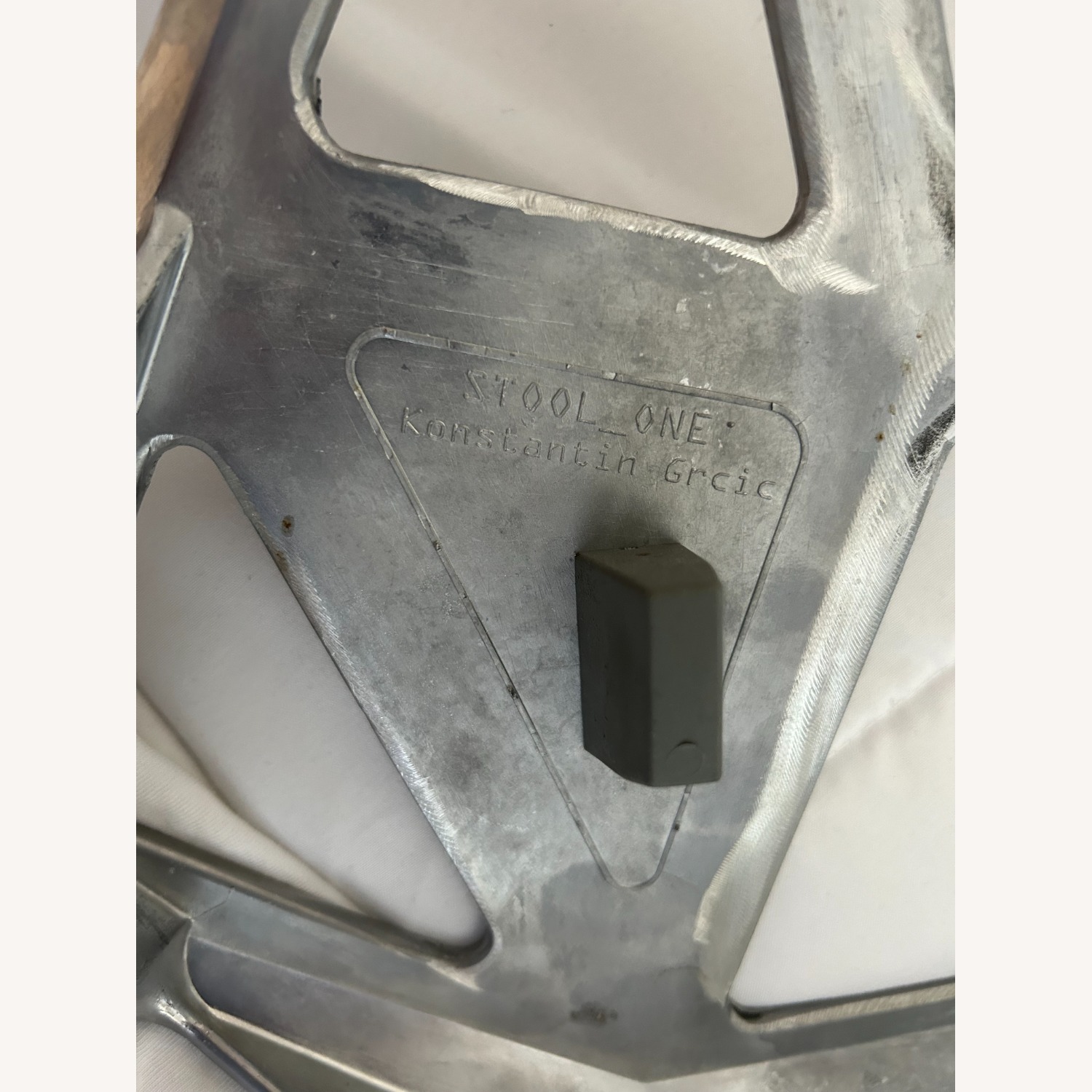 Magis One' stool-Konstantin Grcic - image-4