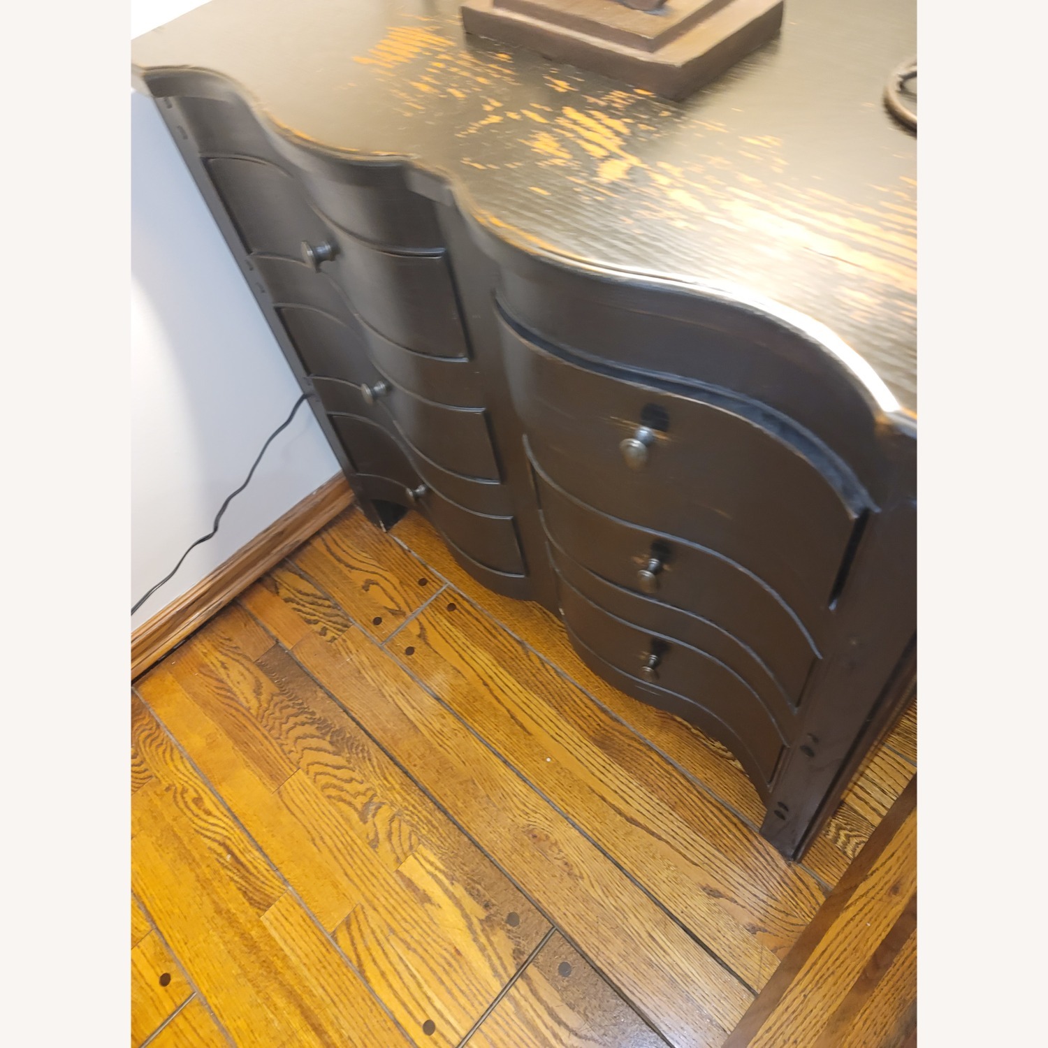 Thomasville Night Stands - image-5