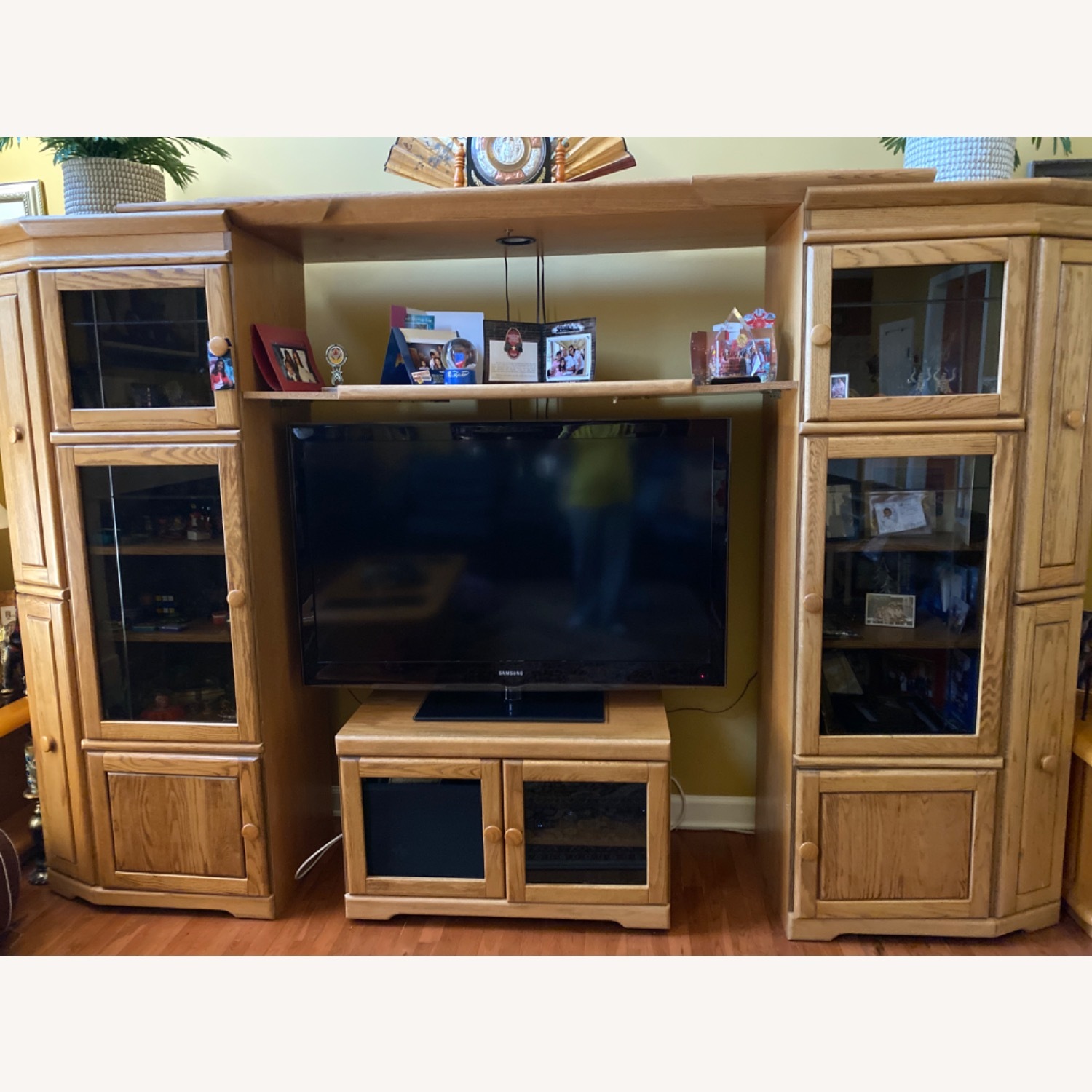 Rooms To Go Grand Entertainment Center - image-0