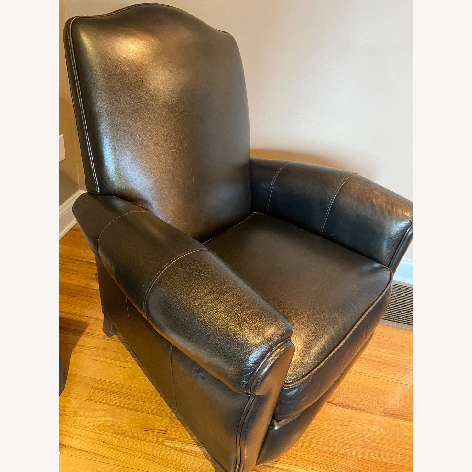Ethan Allen Paloma Recliner - image-3