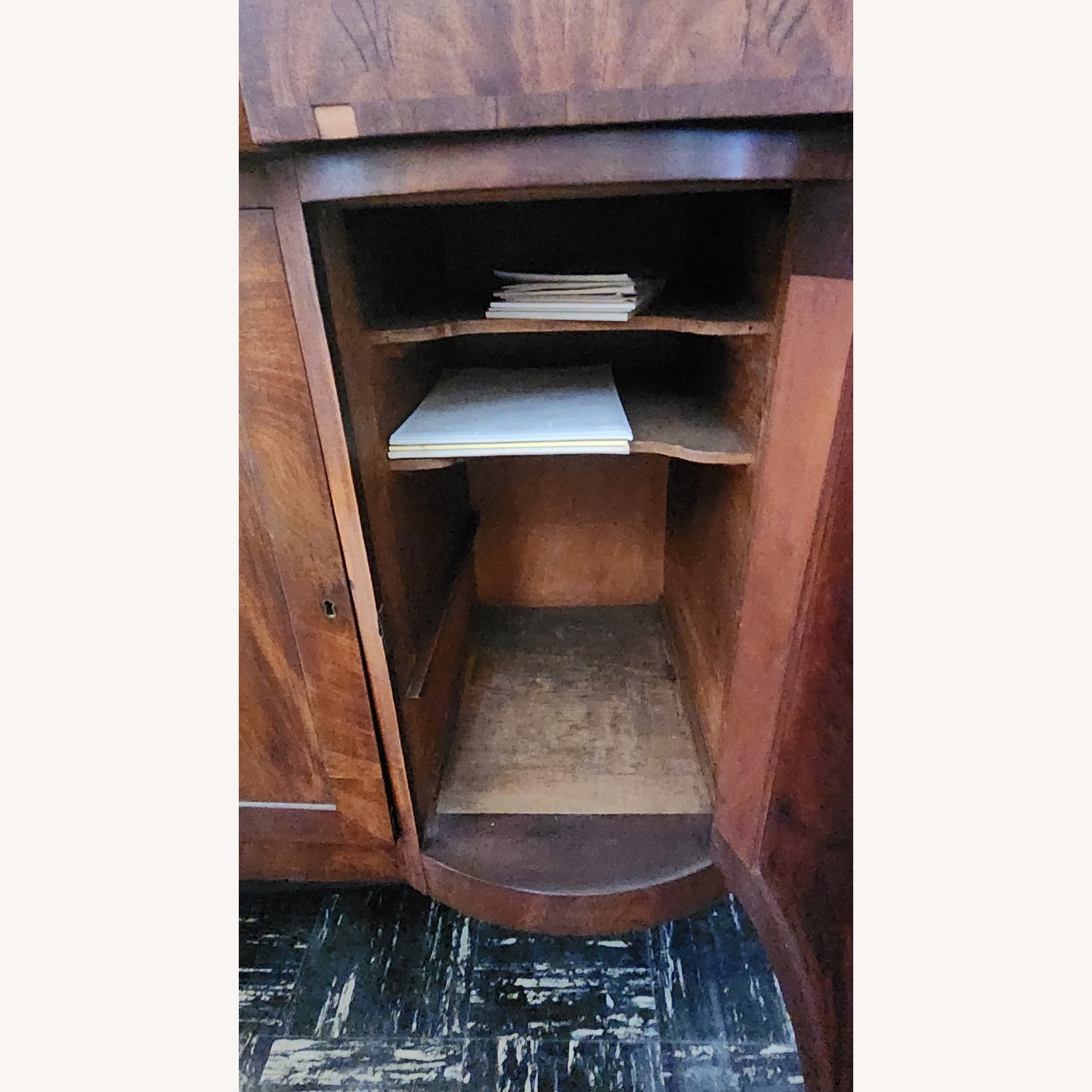 Antique Federal Style Sideboard Mahogany - image-6