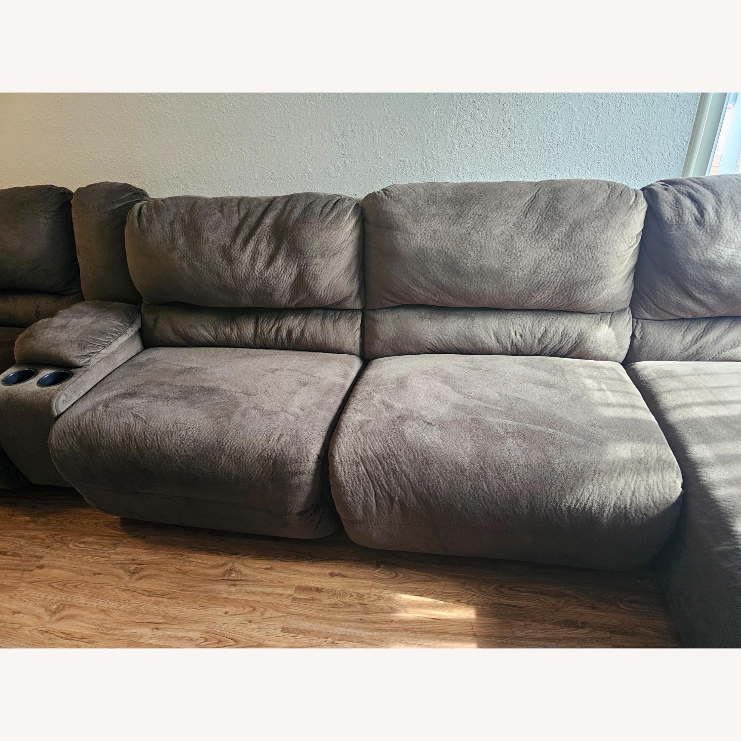 Comfortable Sofa - image-3