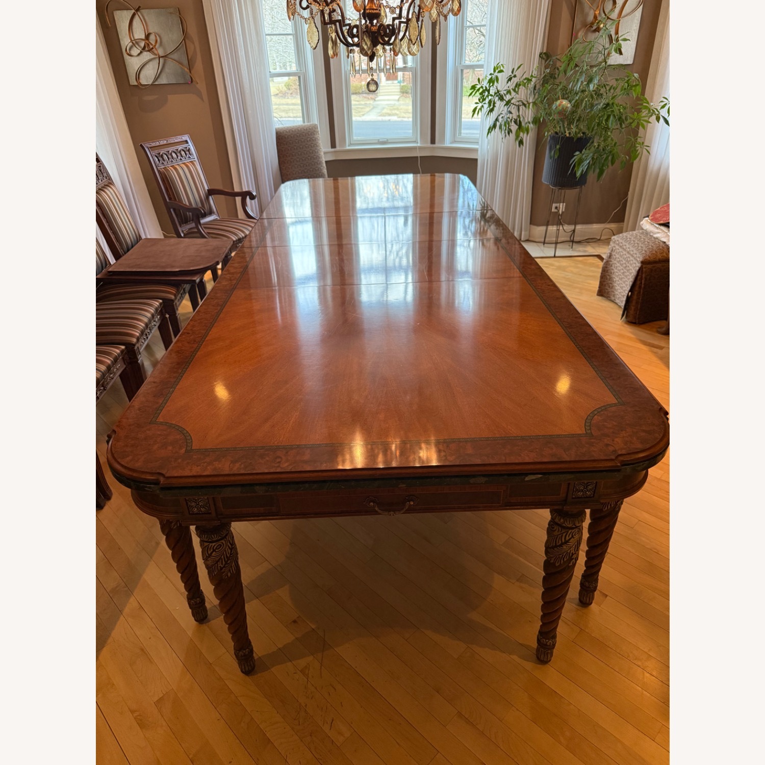 Henderdon Dining Set - image-1