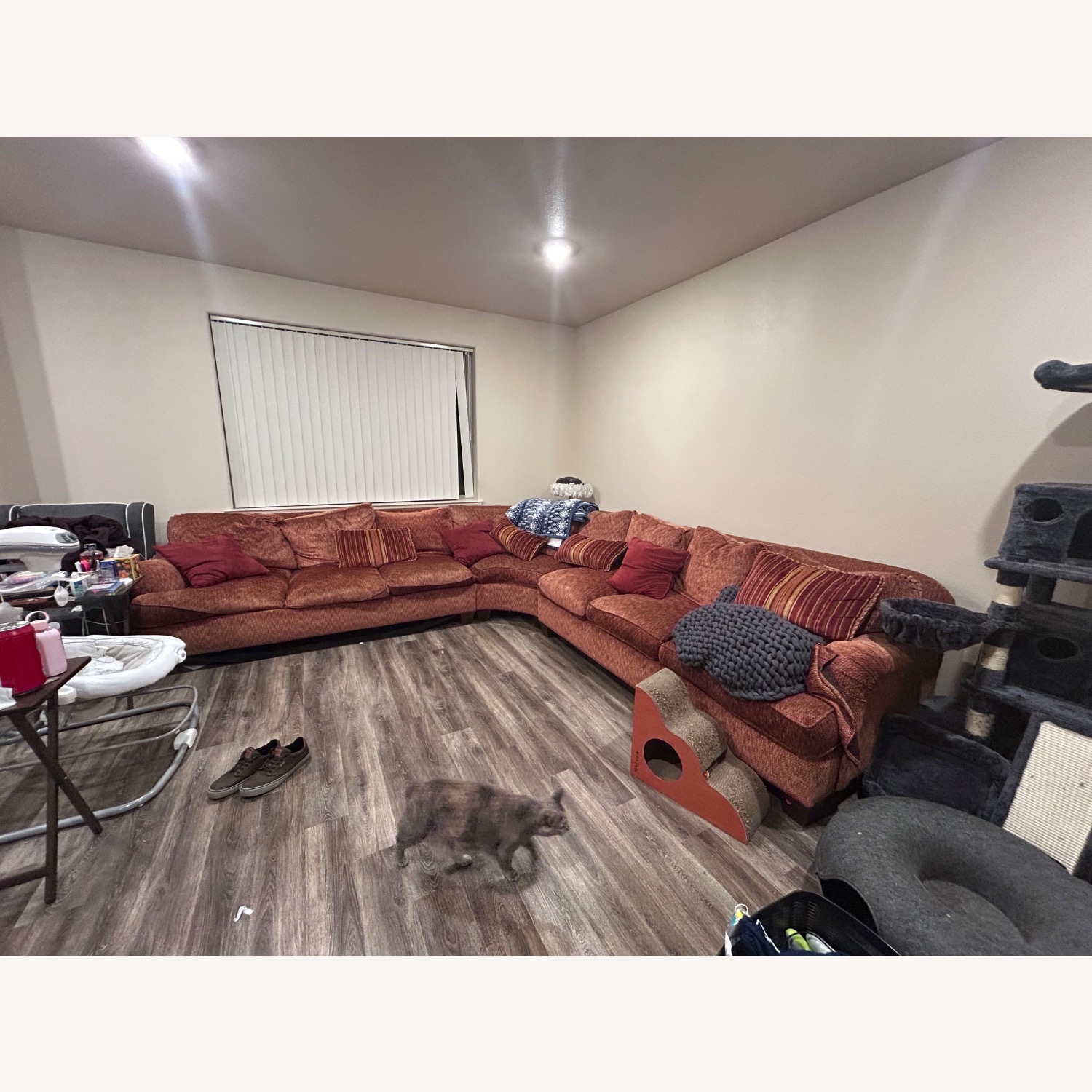 Speckled Red Large Sectional - image-1