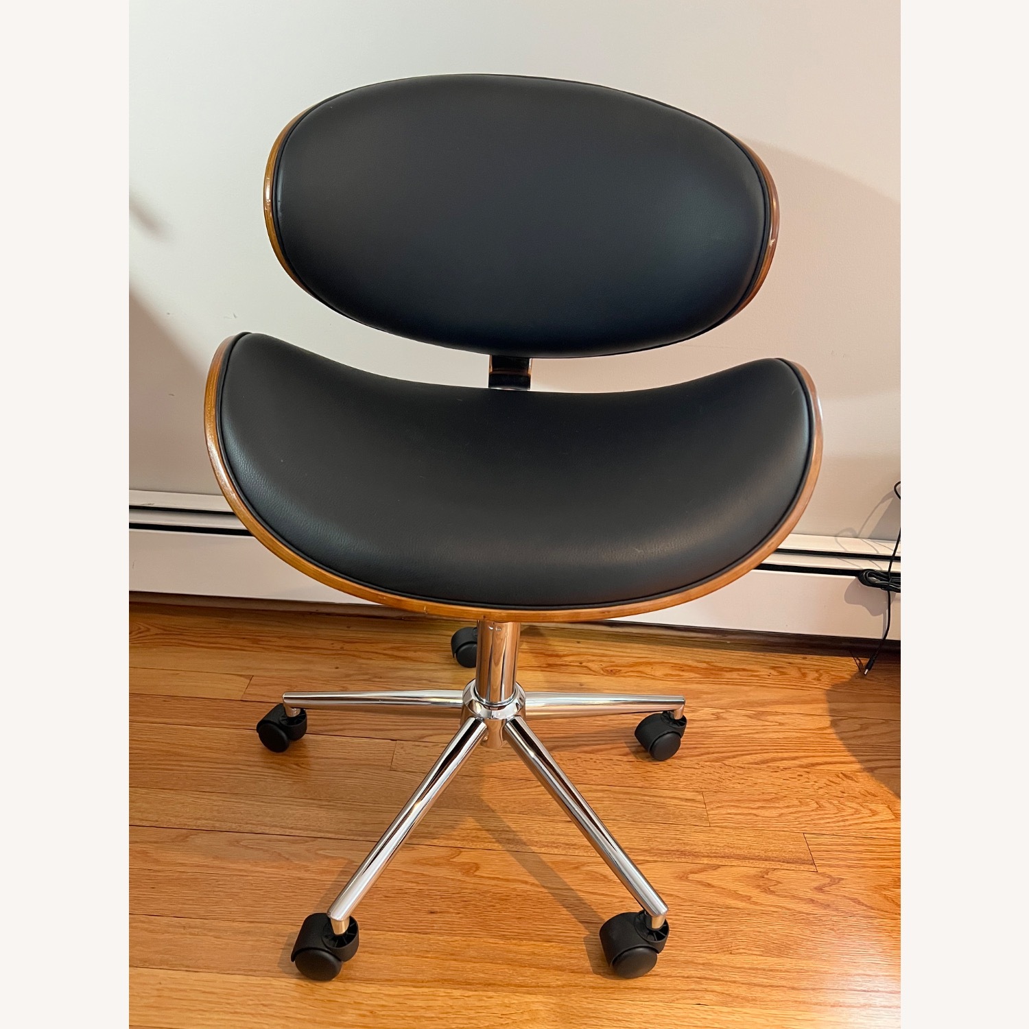Wade Logan Charlot  Modern Desk Chair with Wheels  - image-1