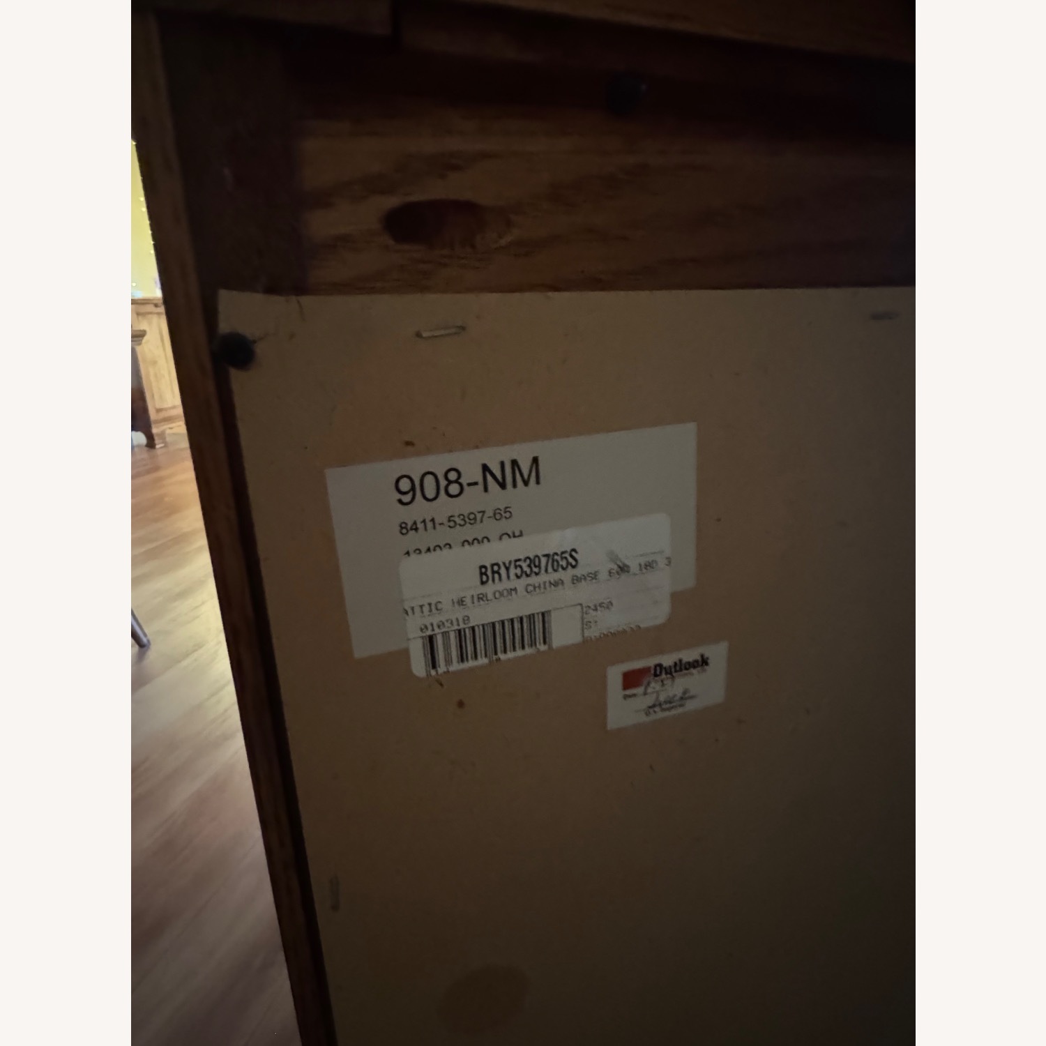 Broyhill Attic Heirloom Oak China Cabinet - image-5