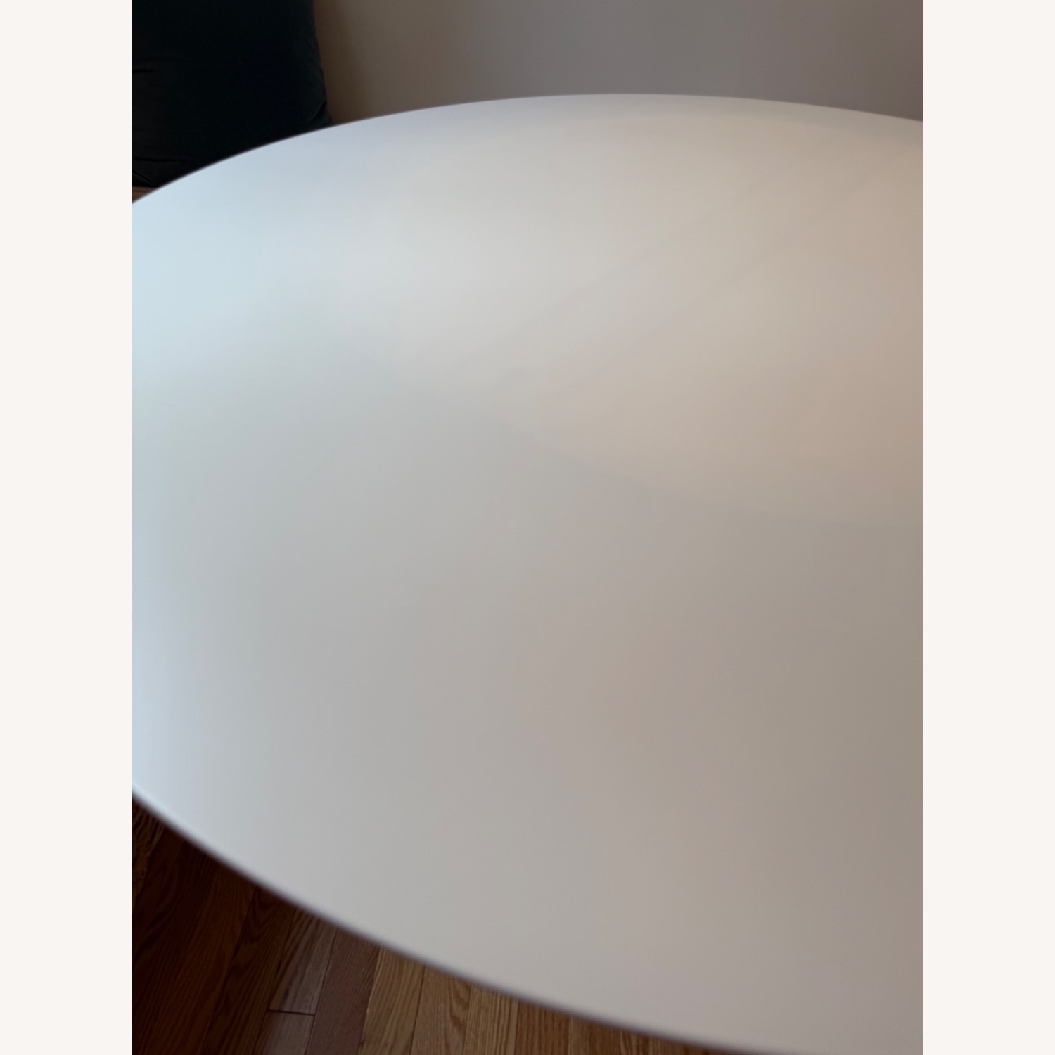 Rove Concept Round Tulip Table 40" - image-5