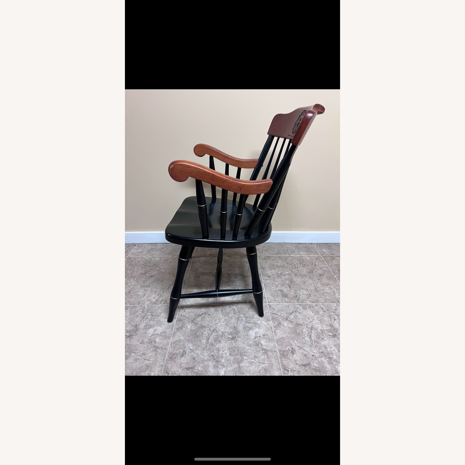 University of Chicago Captains Graduate Chair - image-3