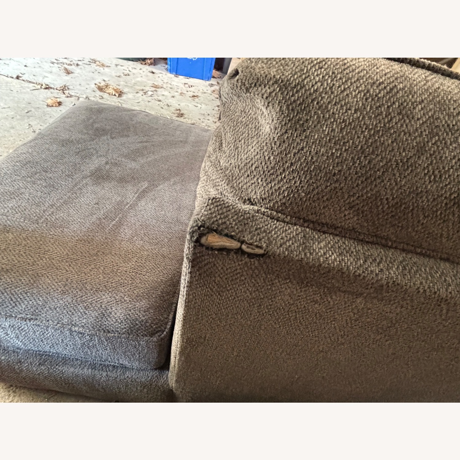 Ashley Furniture O'Phannon Large Sectional - image-2