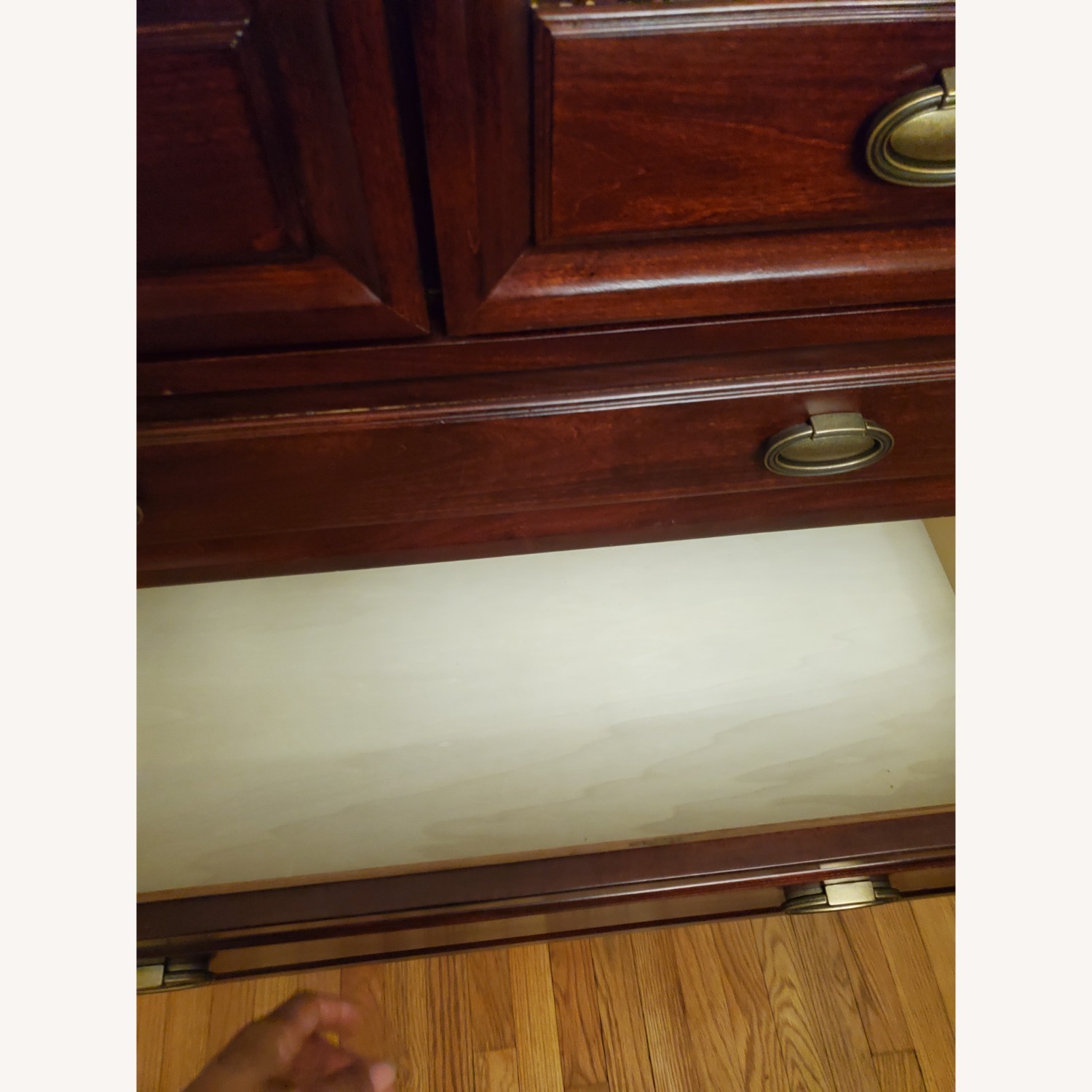 Mayfair 6 Drawer Dresser - image-9