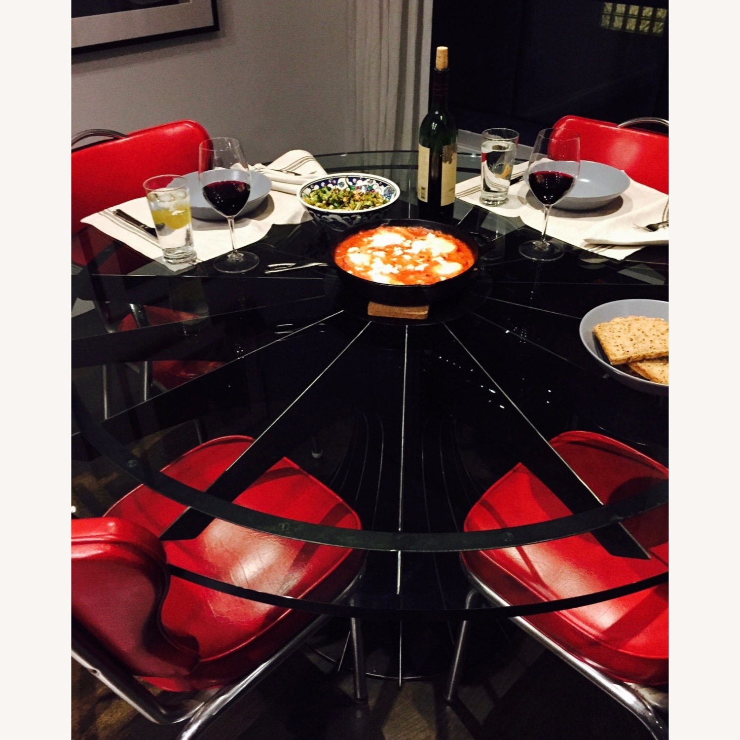 Modern Round Glass Dining Table – Custom Design - image-3