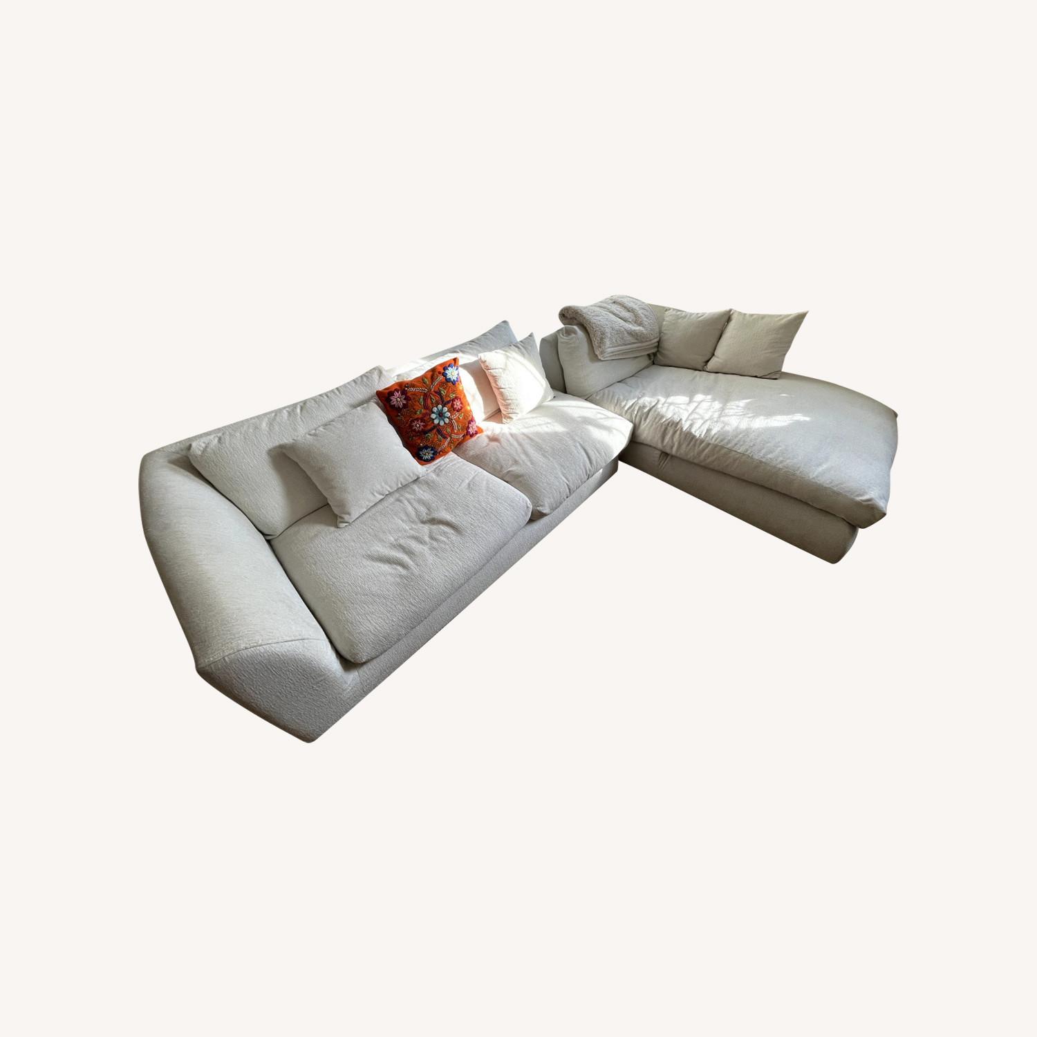 Valyou Feathers 110 inch Sectional - image-0