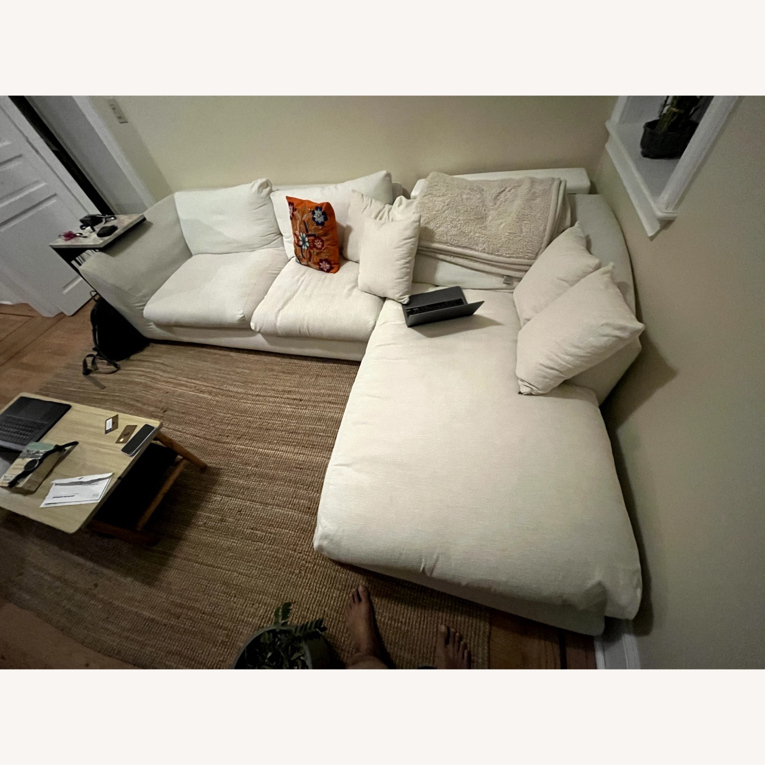 Valyou Feathers 110 inch Sectional - image-2