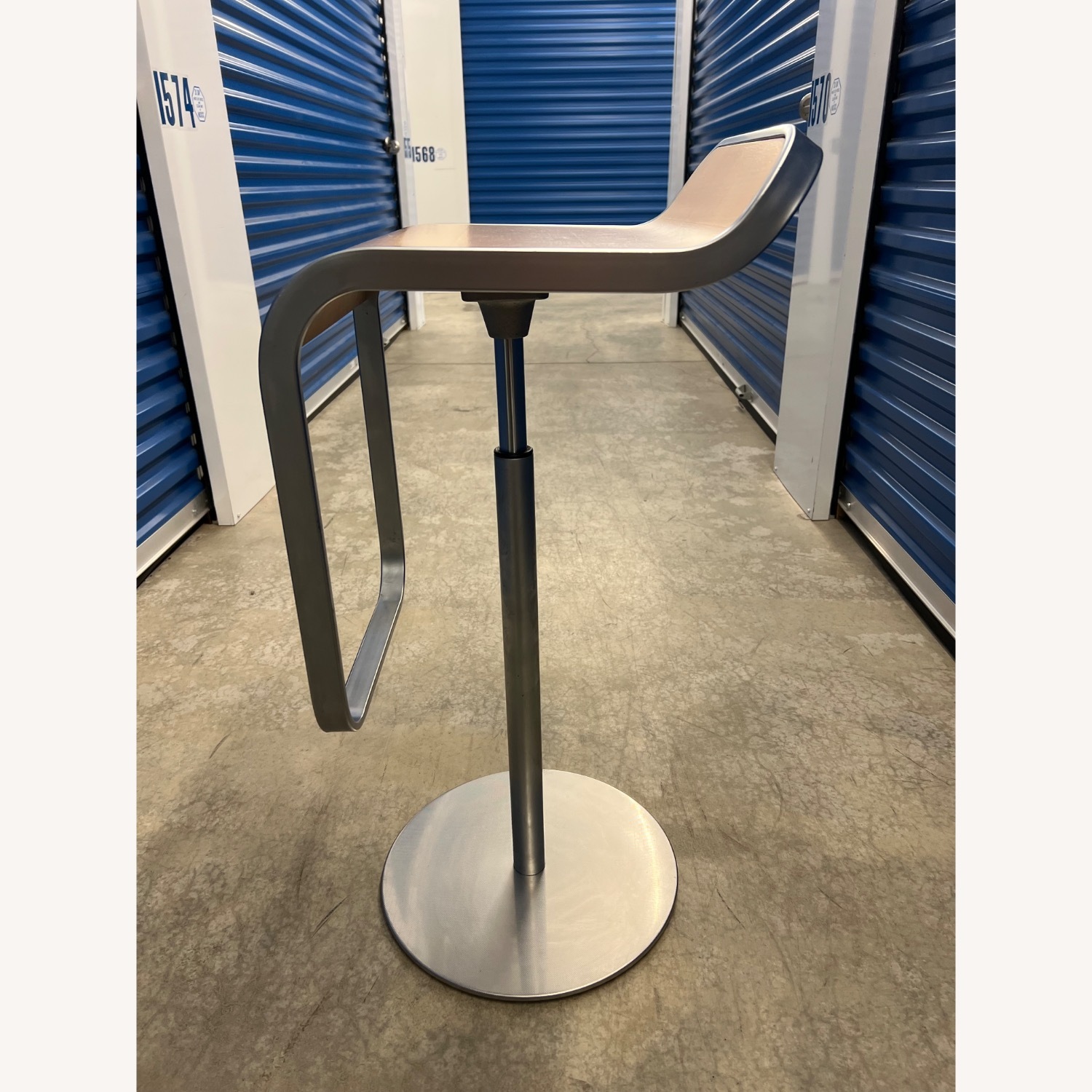 Lem Piston Bar Stool Set - image-9