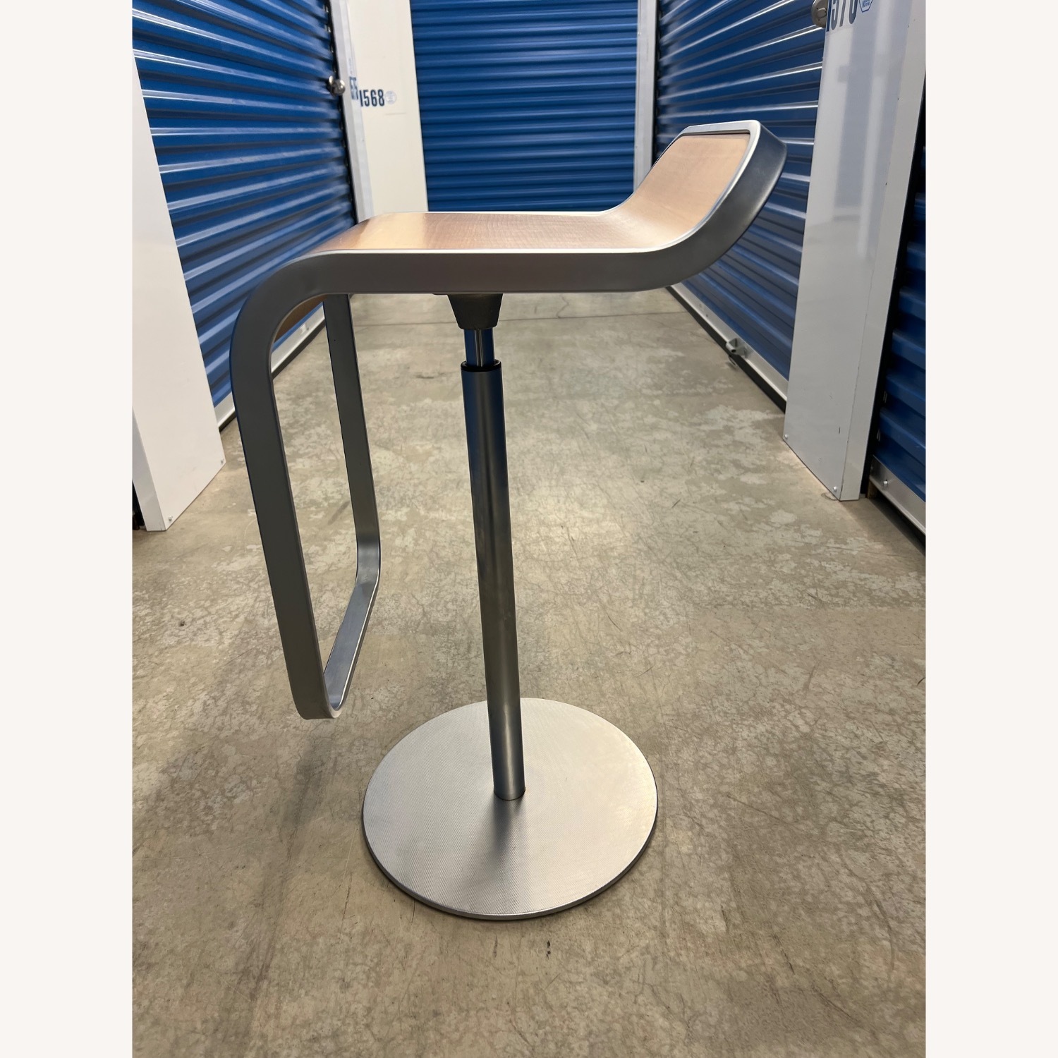 Lem Piston Bar Stool Set - image-4