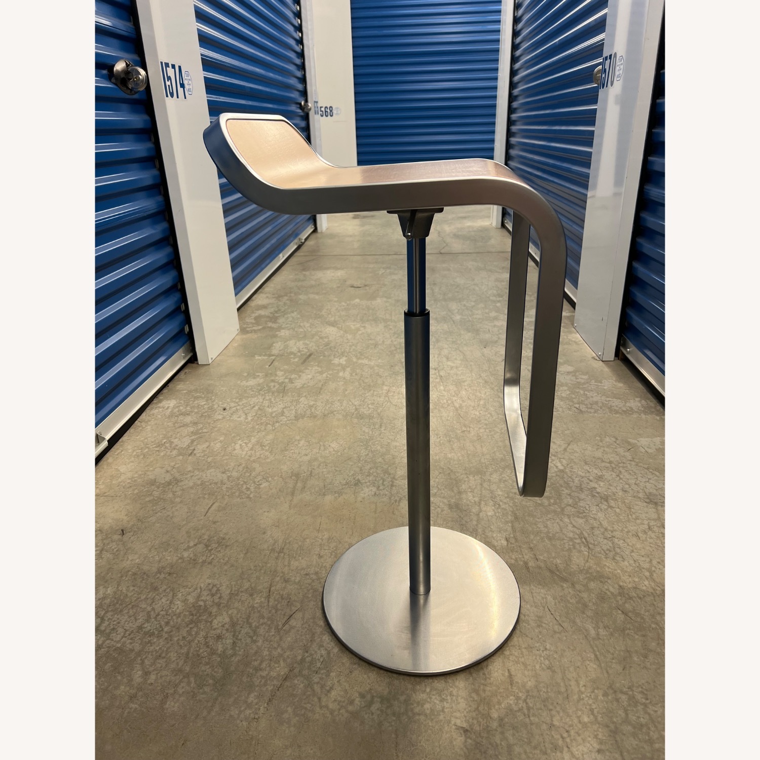 Lem Piston Bar Stool Set - image-11