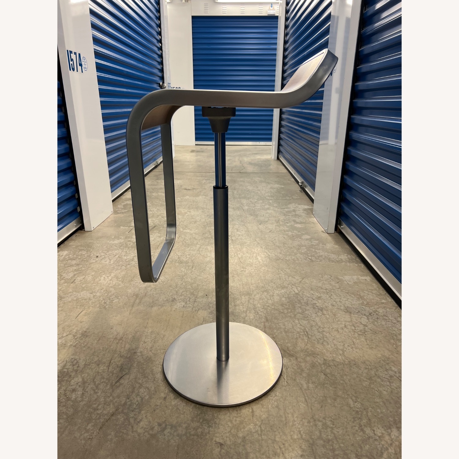 Lem Piston Bar Stool Set - image-15