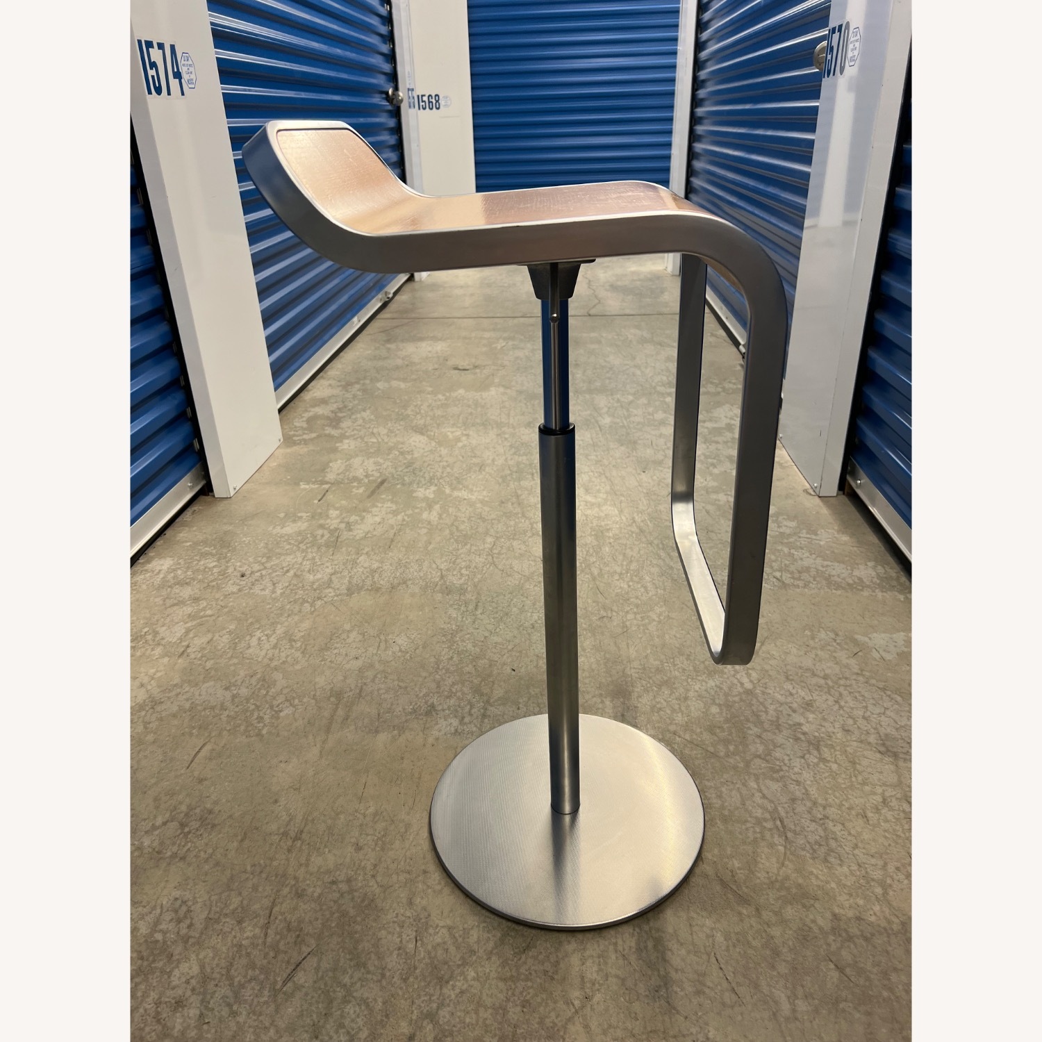 Lem Piston Bar Stool Set - image-23