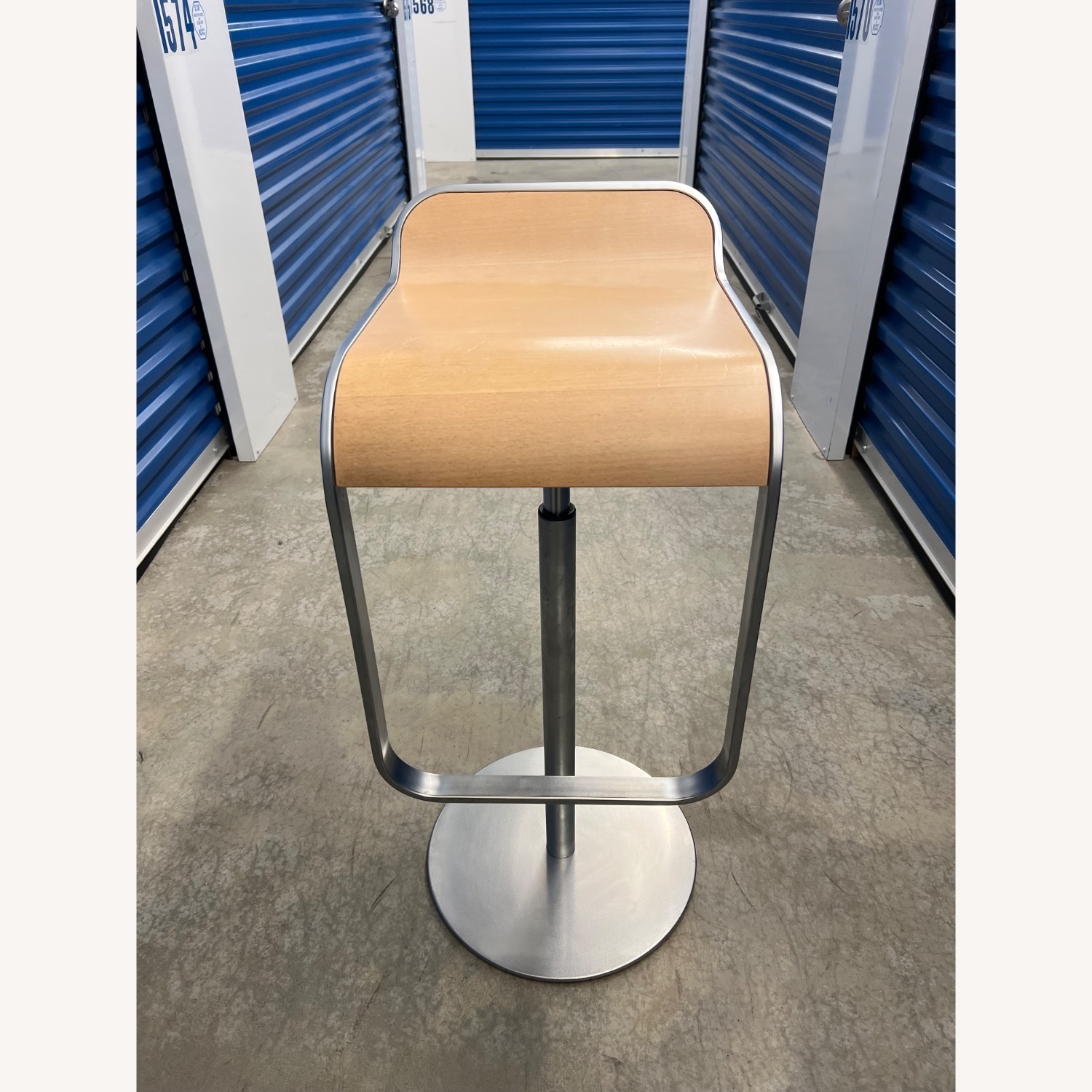 Lem Piston Bar Stool Set - image-8