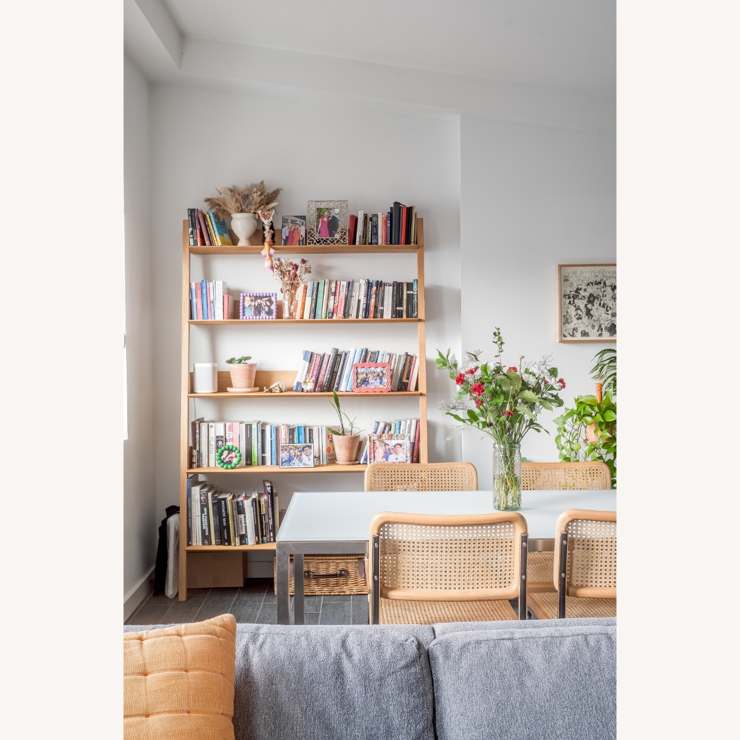 Article Fantol 51.5" Wide Bookcase Natural Oak - image-1