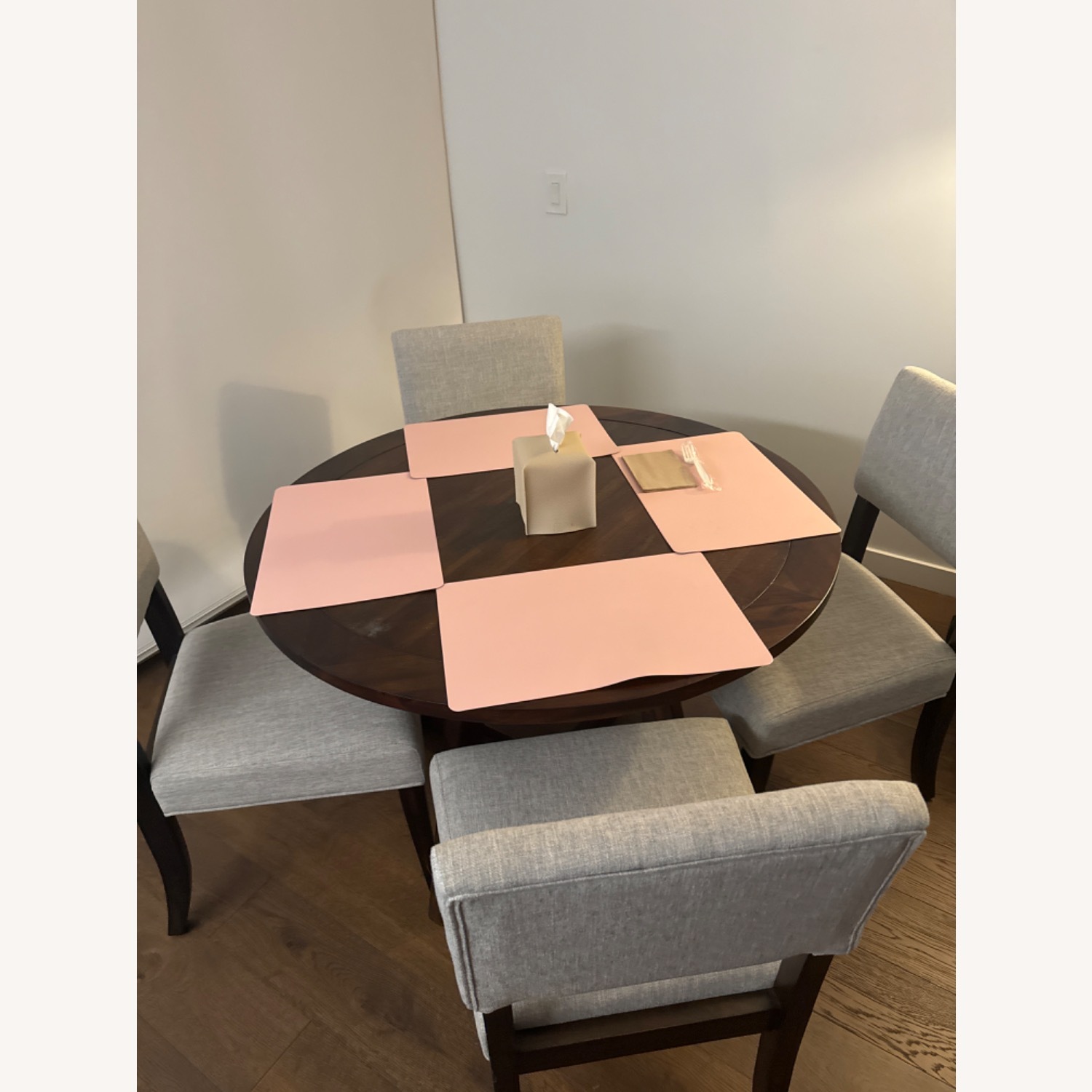 Living Spaces Table and 4 Chairs Set - image-5