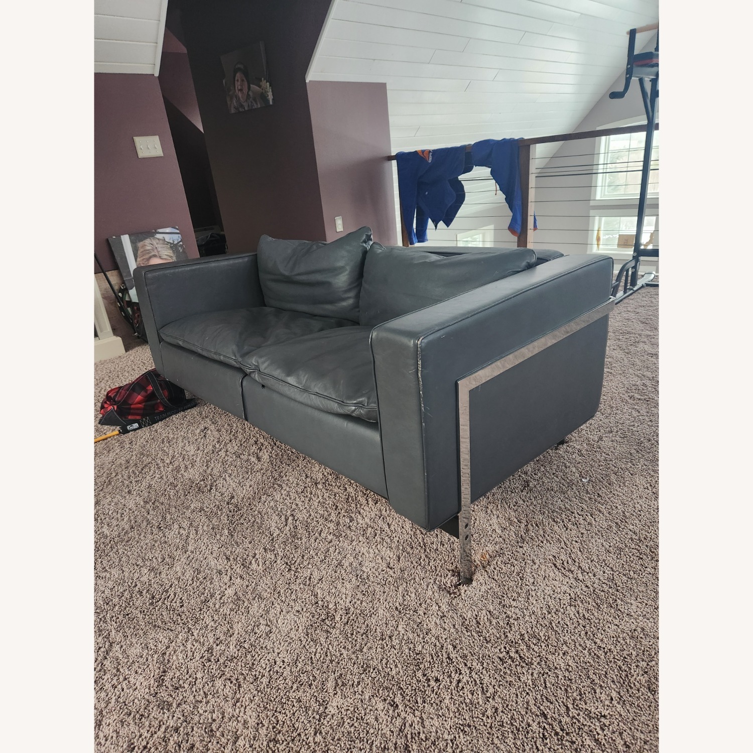 Nienkamper Loveseat - image-3