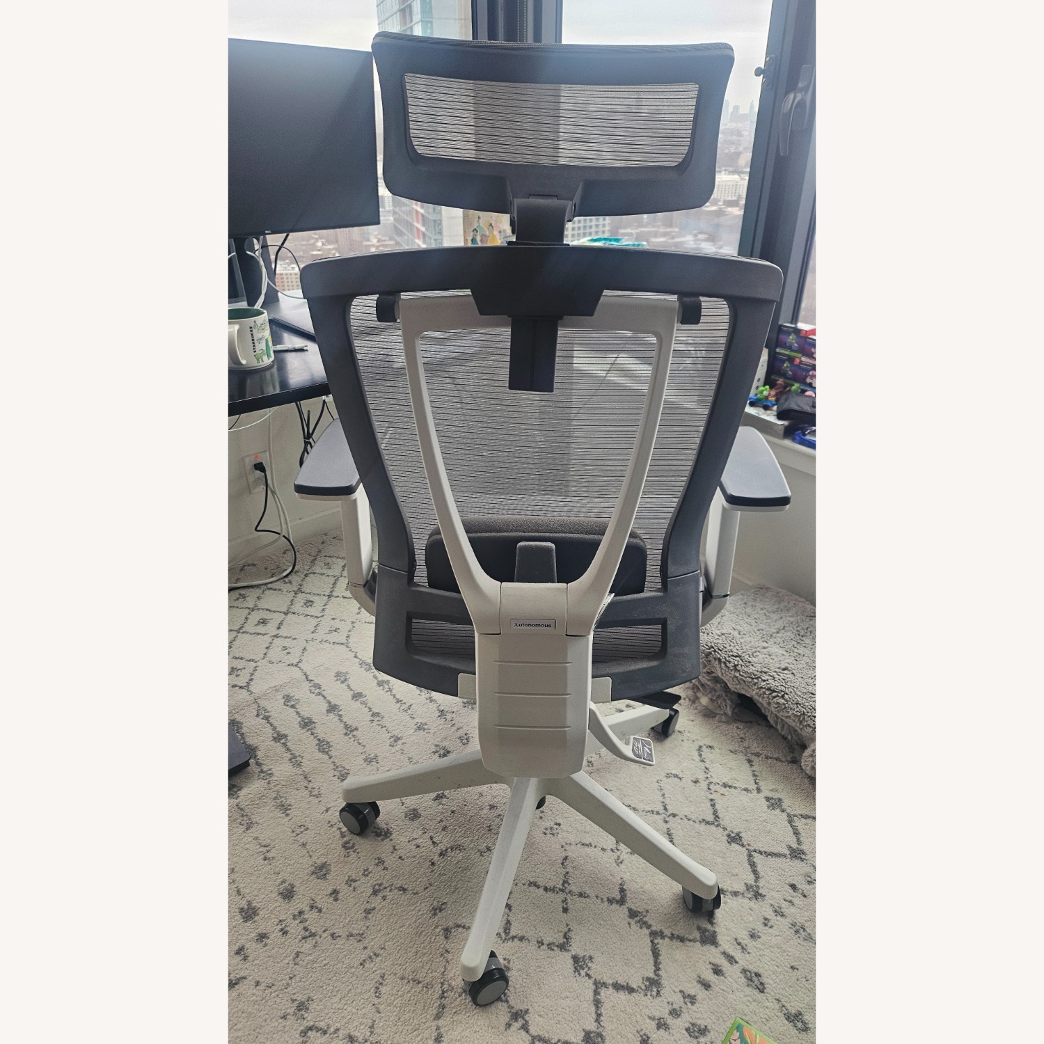Autonomous Ergo Chair - image-4