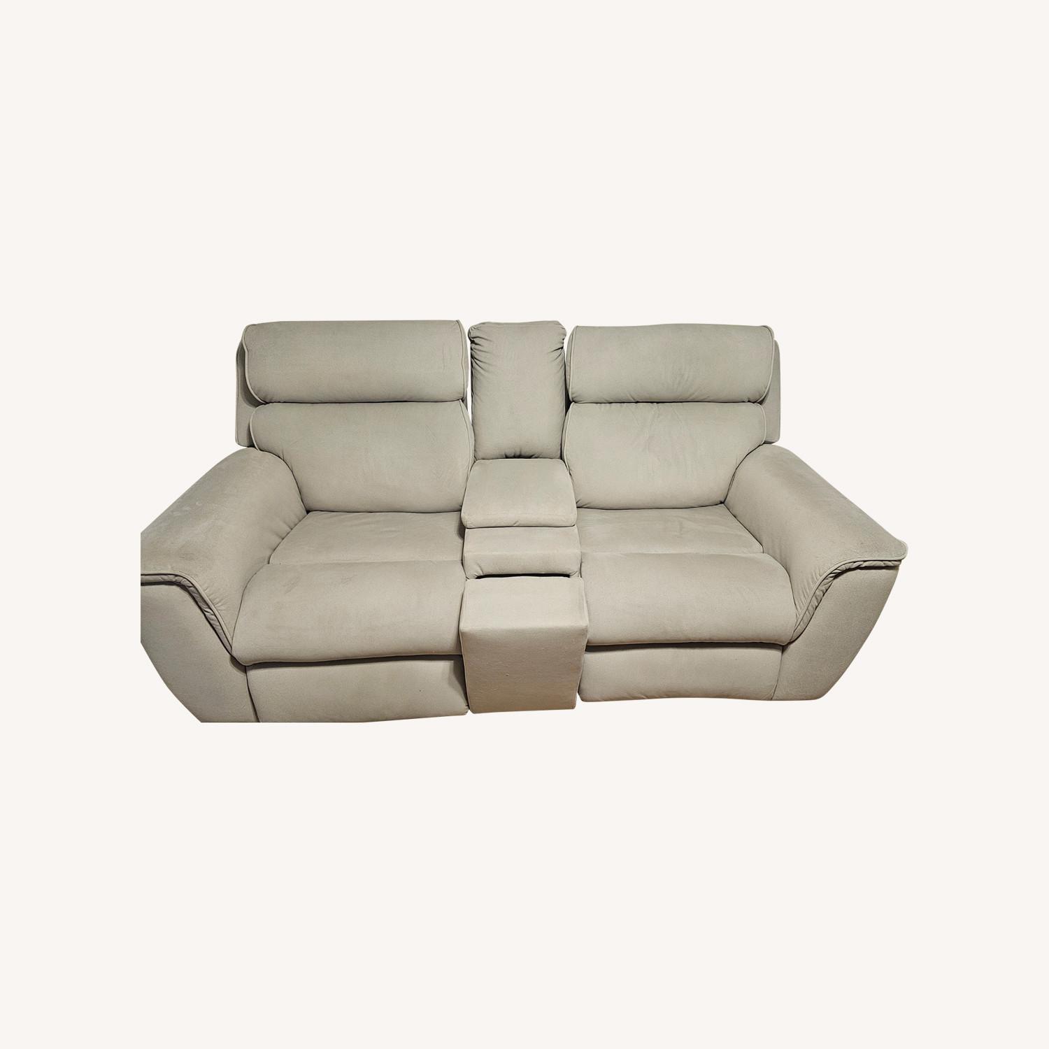 Havertys Aaron Loveseat - image-0